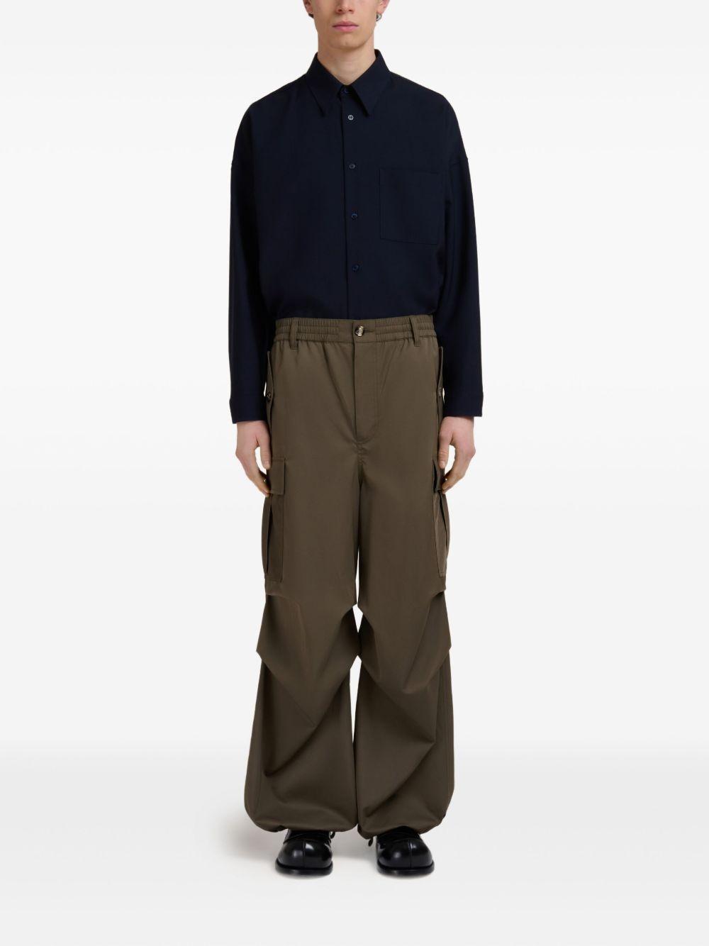 cargo-pockets pants Product Image