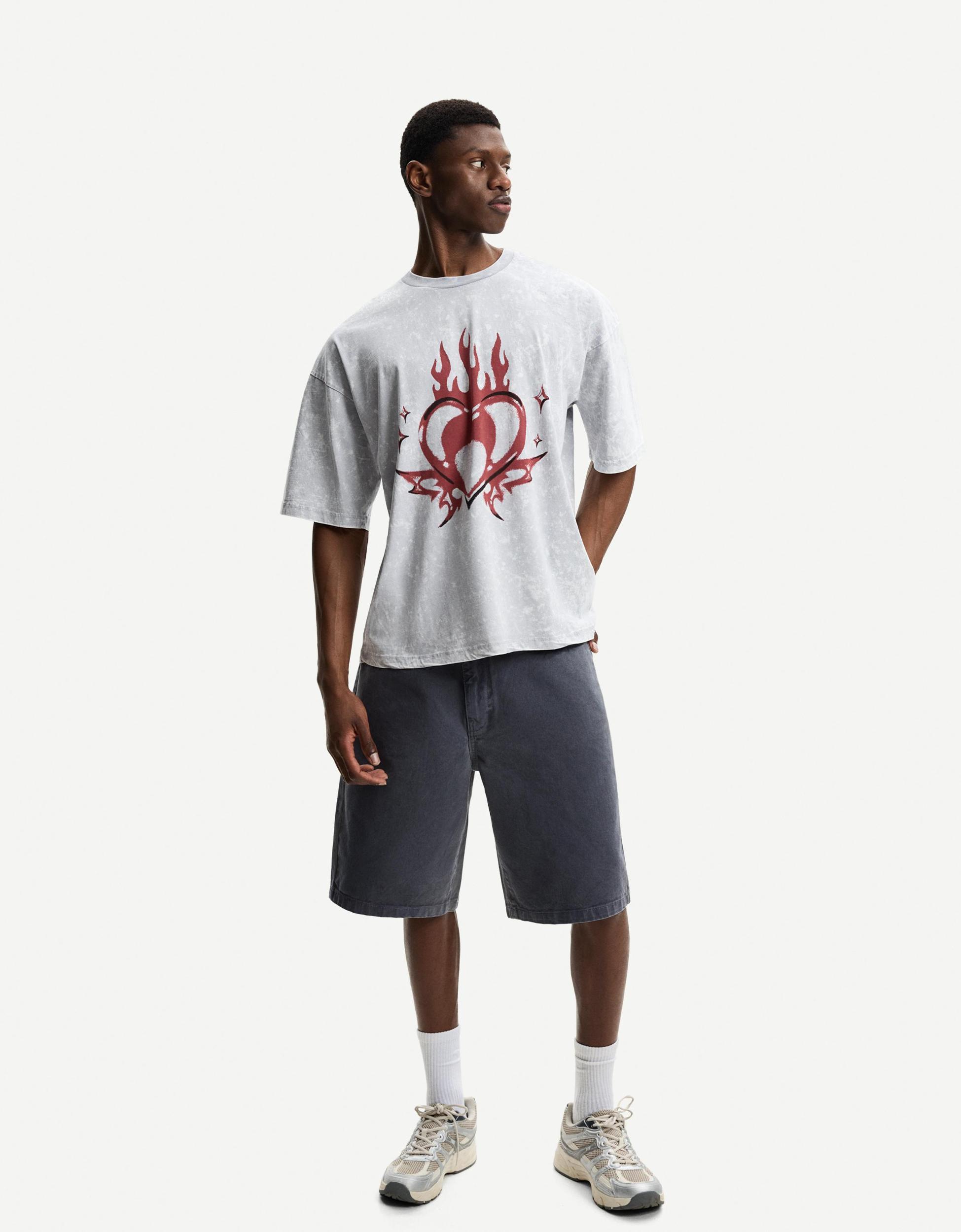 Oversized short sleeve printed T-shirt Product Image