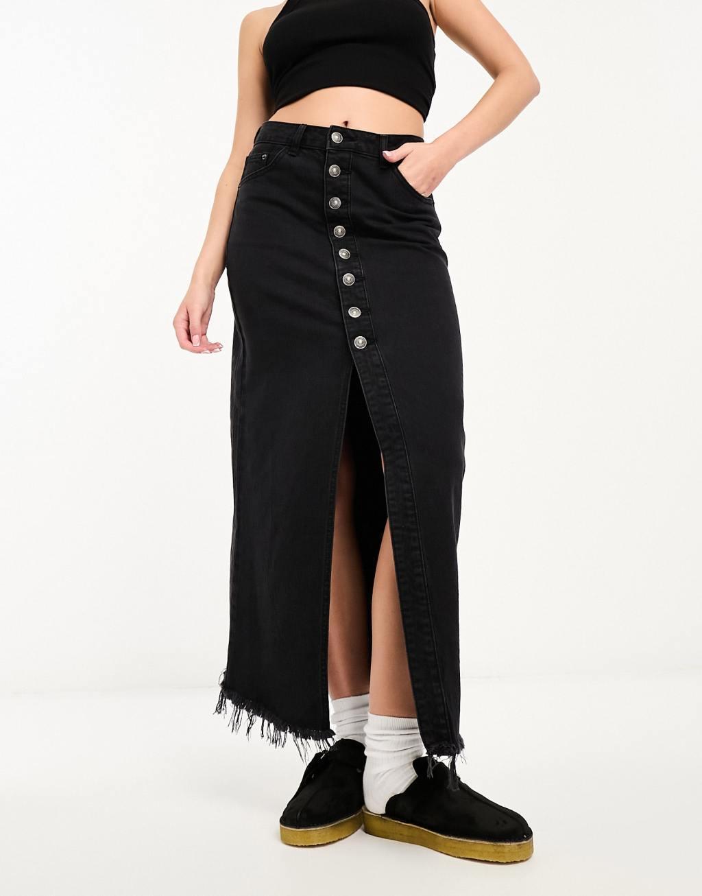 Stradivarius button through denim midi skirt in black  Product Image