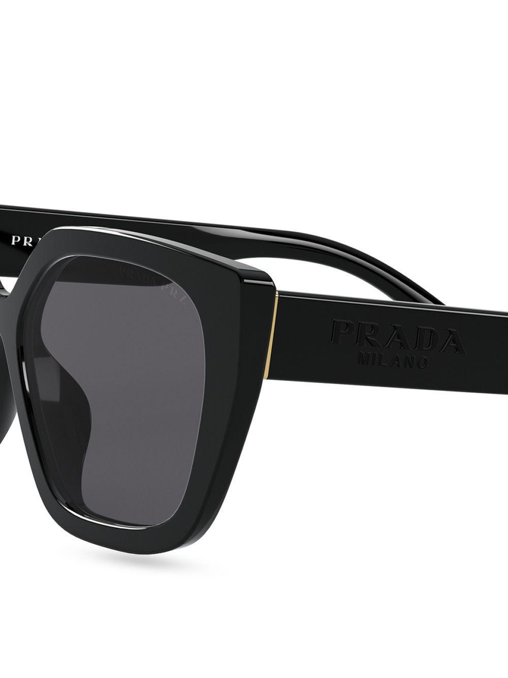 oversized-frame sunglasses Product Image