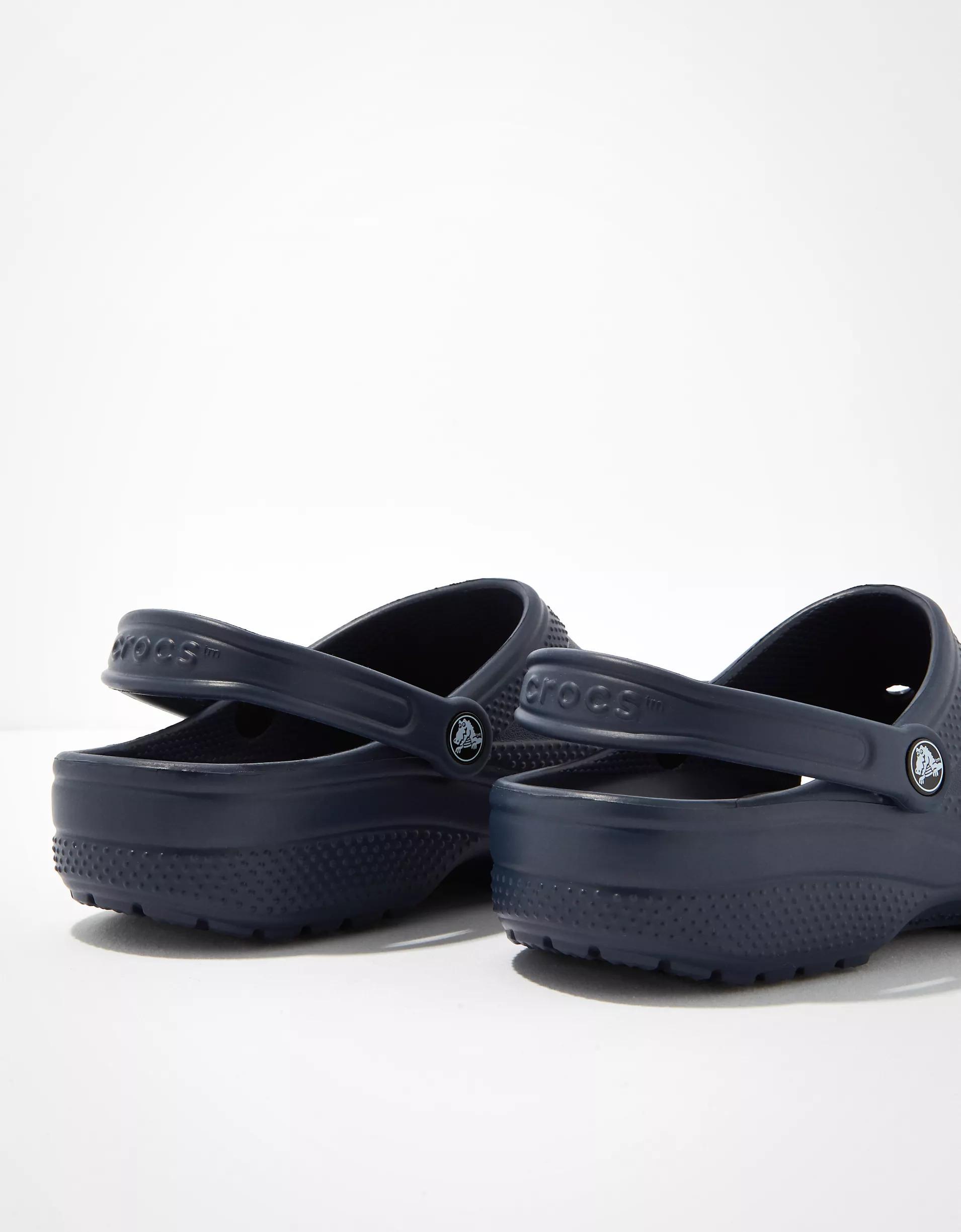Crocs Men's Classic Clog Product Image