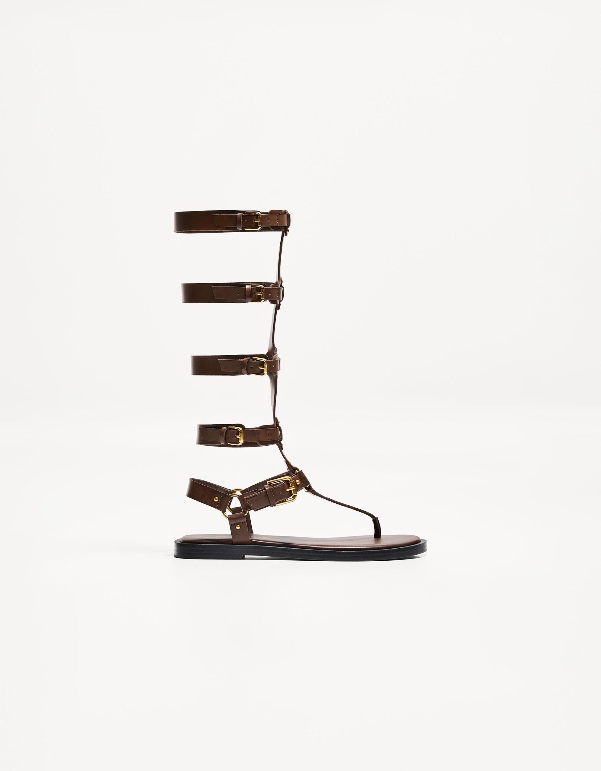 Flat knee-high sandals Product Image