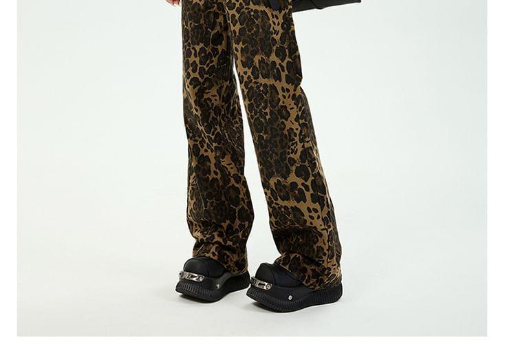 High Rise Leopard Wide Leg Pants Product Image