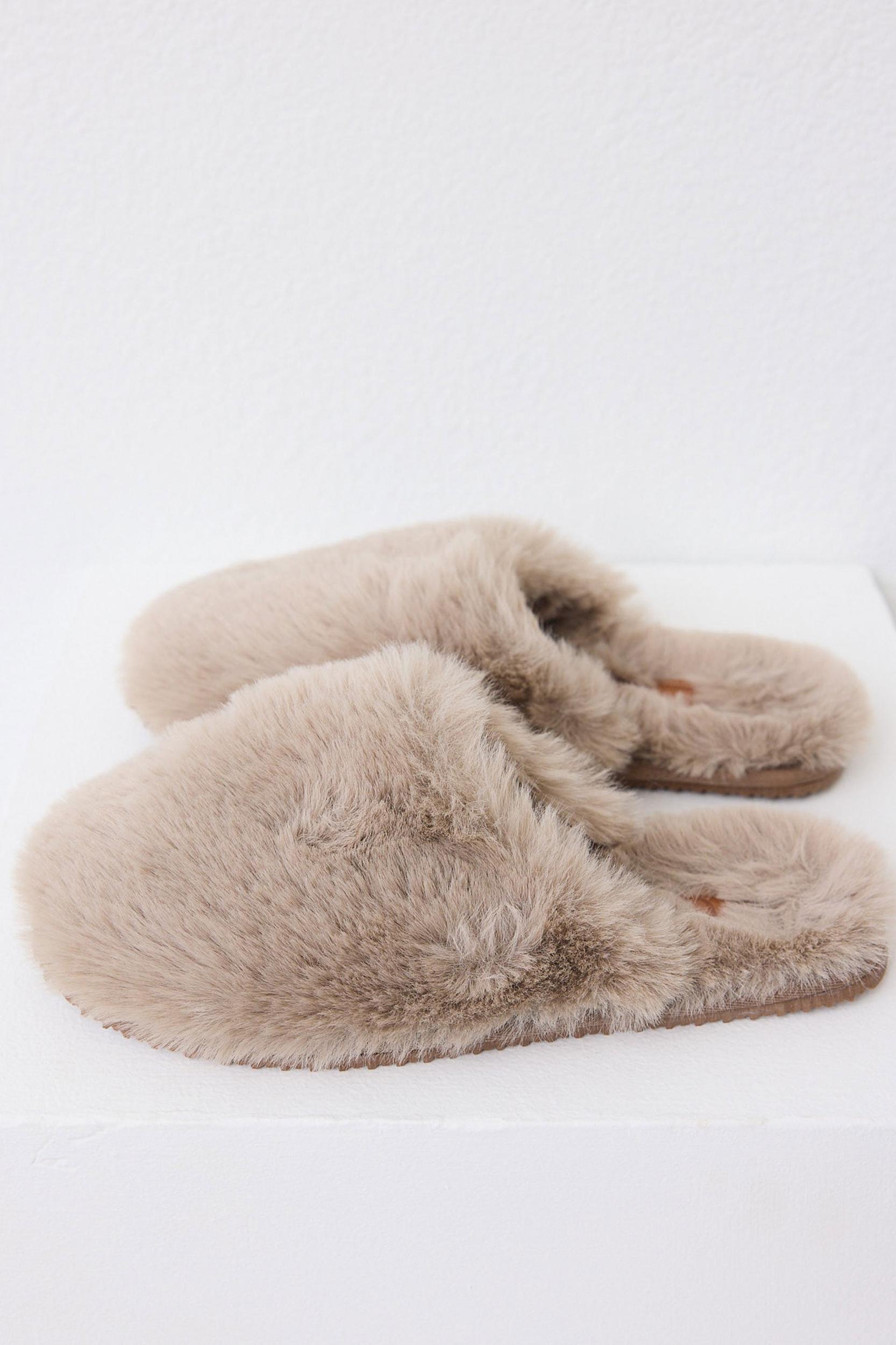 The Hug Slippers Product Image