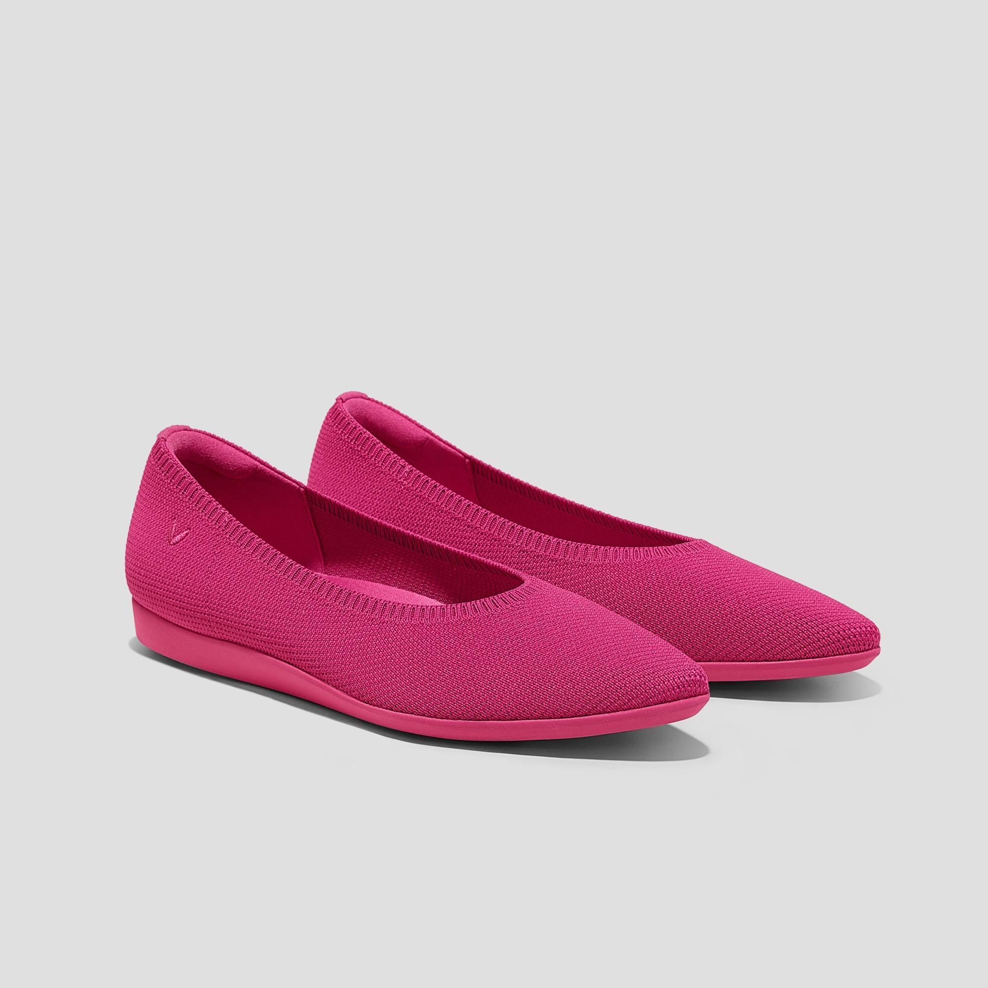 Lightweight Pointed-Ballet Flats (Aria Walker) Product Image