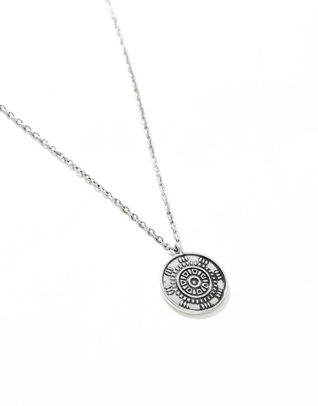 Classics 77 compass pendant necklace in silver Product Image