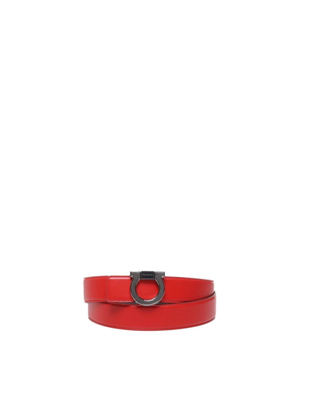 FERRAGAMO Gancini Belt In Calfskin In Red Product Image