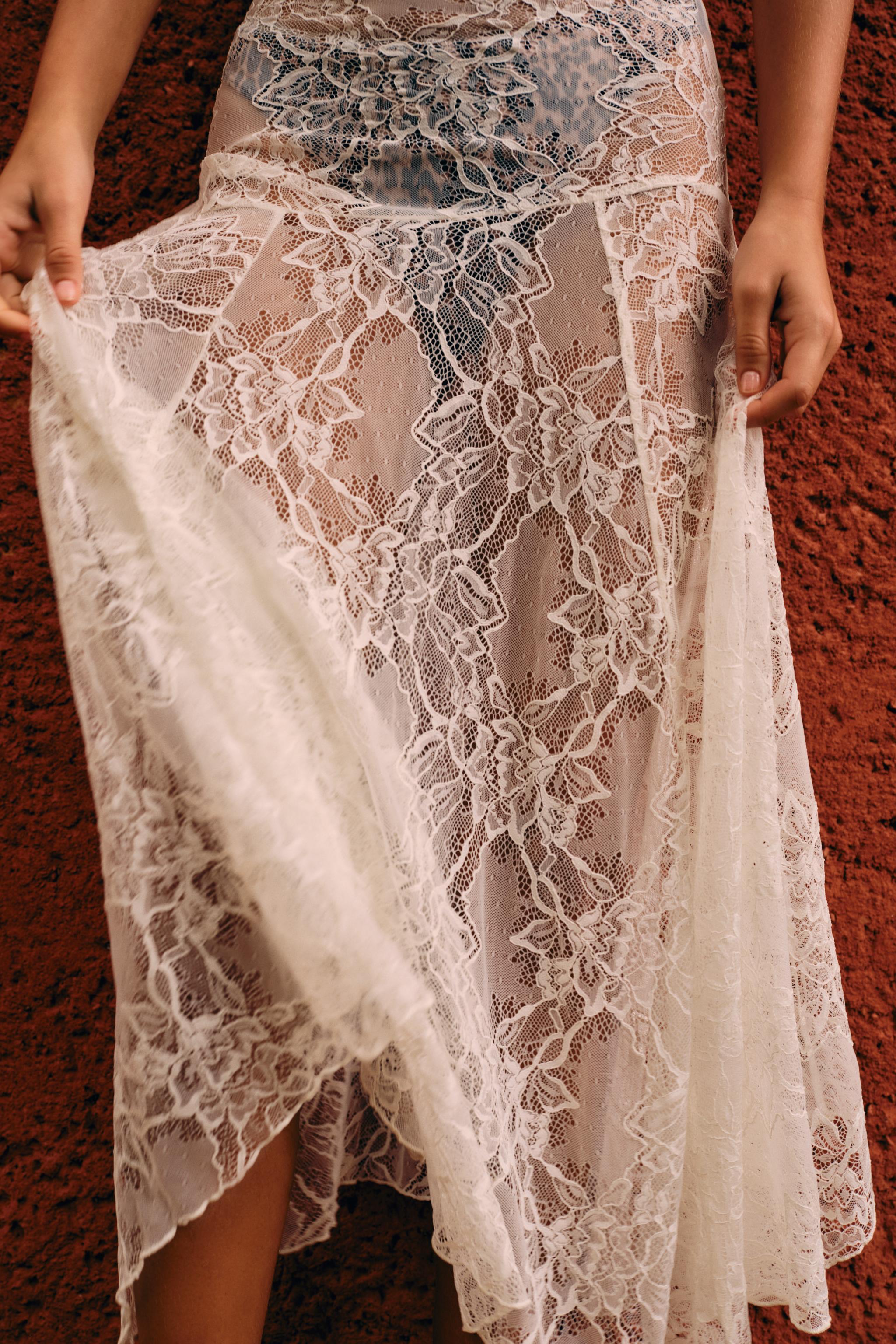 ASYMMETRIC LACE SKIRT Product Image