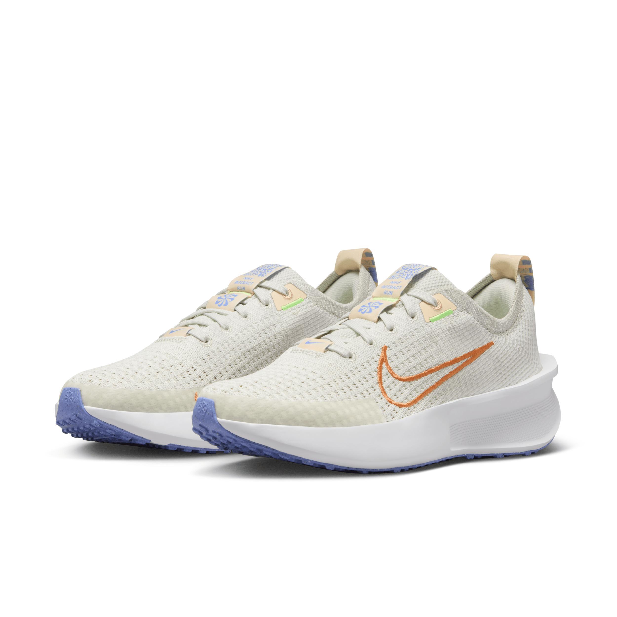 Nike Womens Interact Run Road Running Shoes Product Image