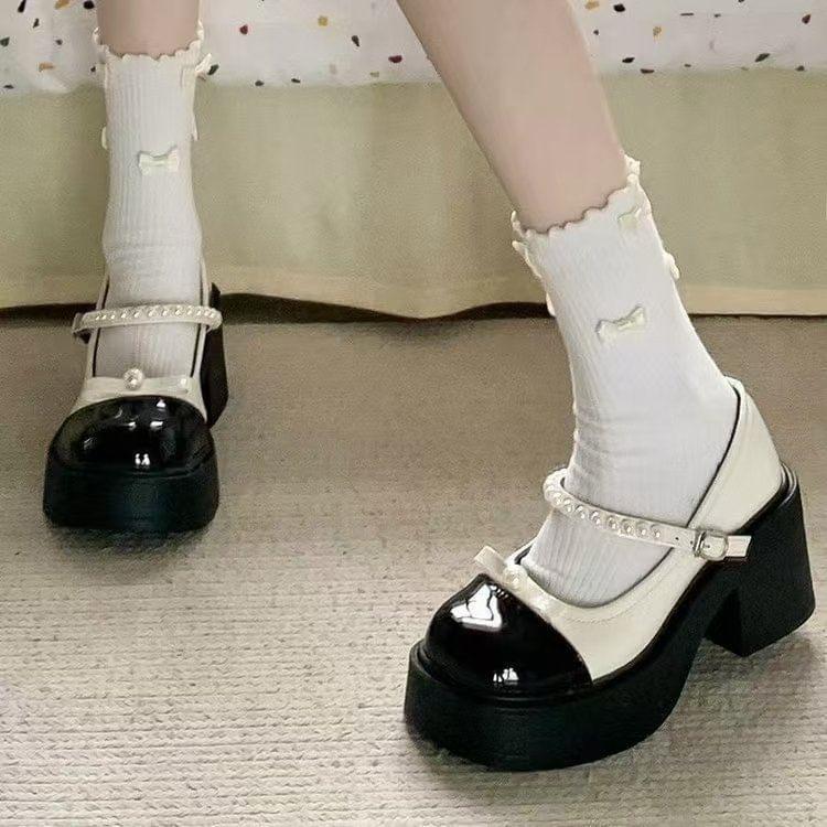 Cap Toe Bow Platform Chunky Heel Mary Jane Pumps Product Image