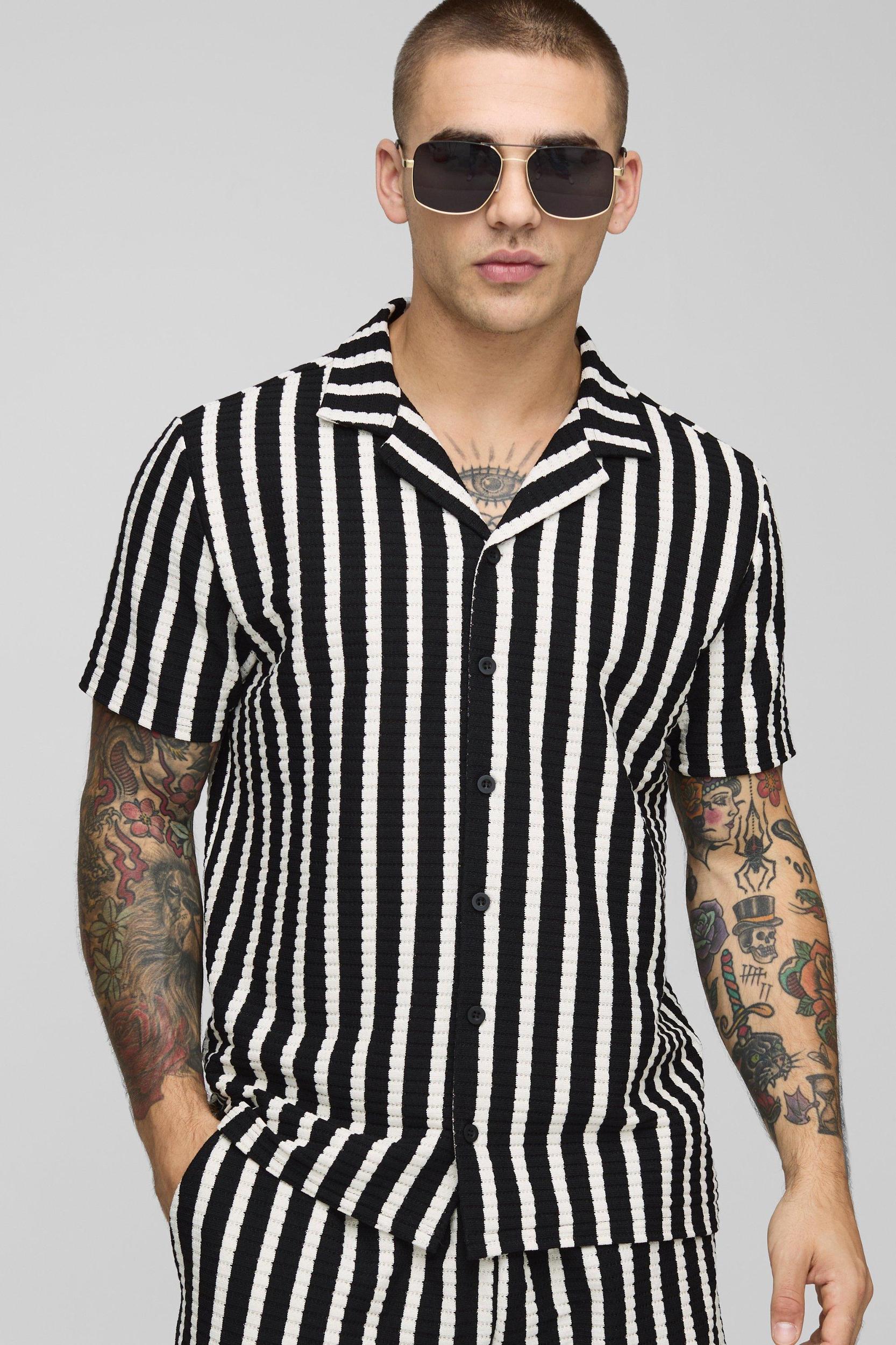 Regular Fit Textured Stripe Revere Collar Jersey Shirt and Shorts Set | boohooMAN USA Product Image