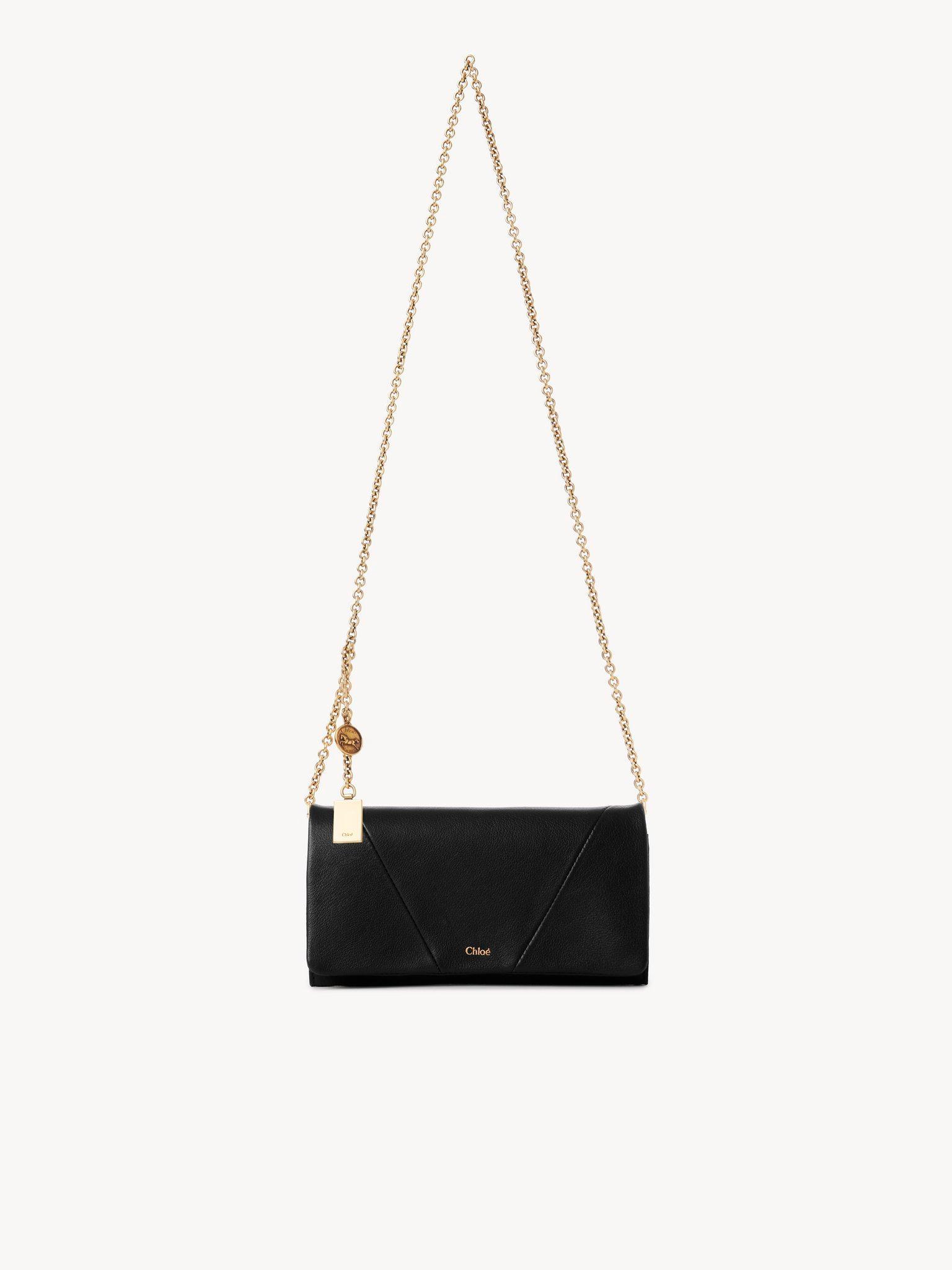 Chloé Spin flap wallet on chain in grained leather Product Image