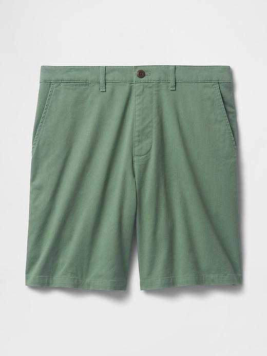 8" Modern Shorts Product Image