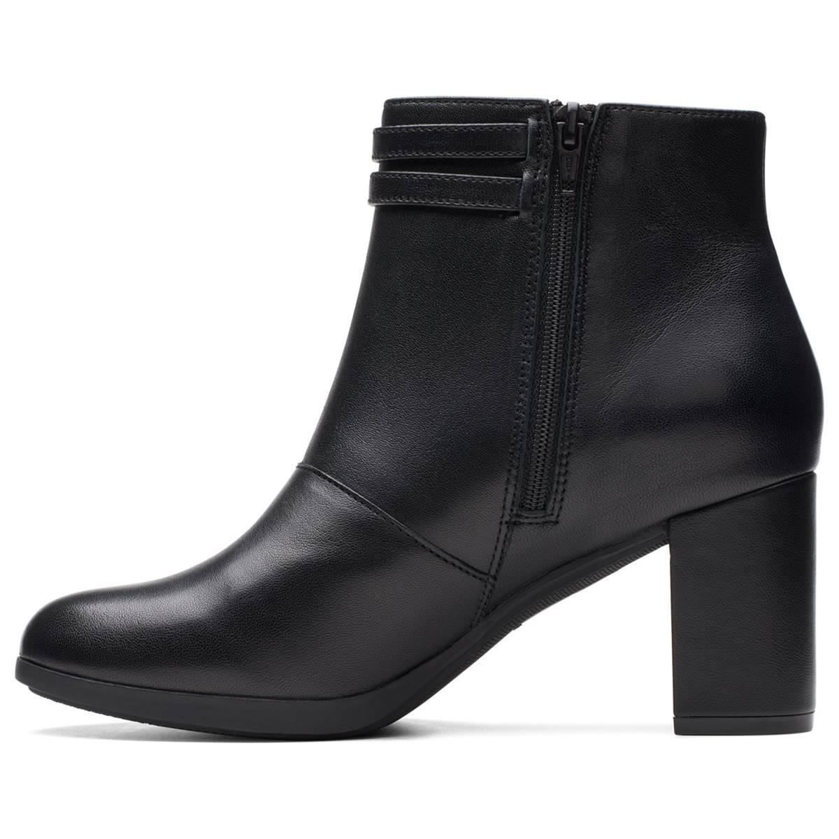 Clarks Bayla Light Leather) Women's Boots Product Image