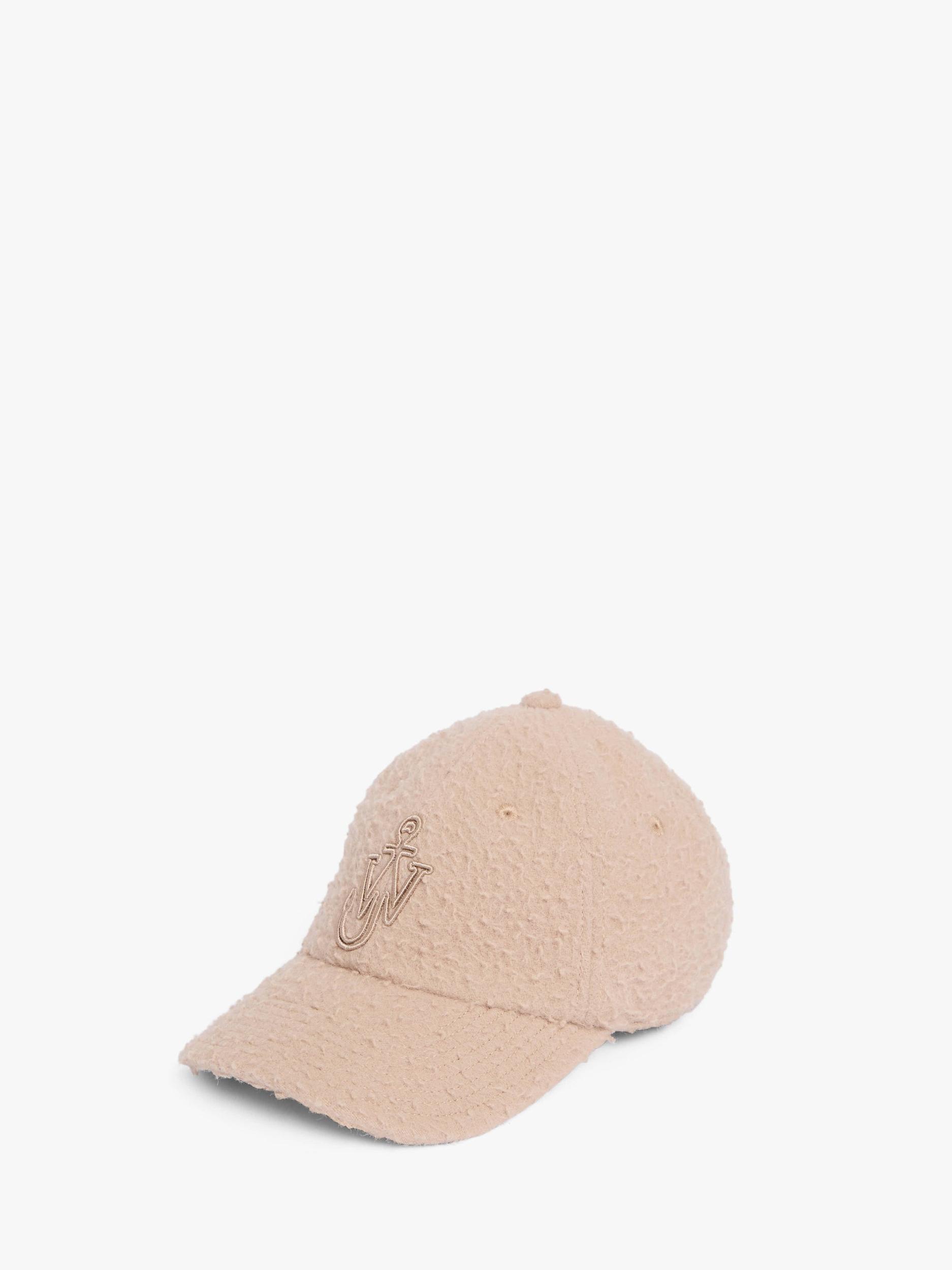 BASEBALL CAP Product Image
