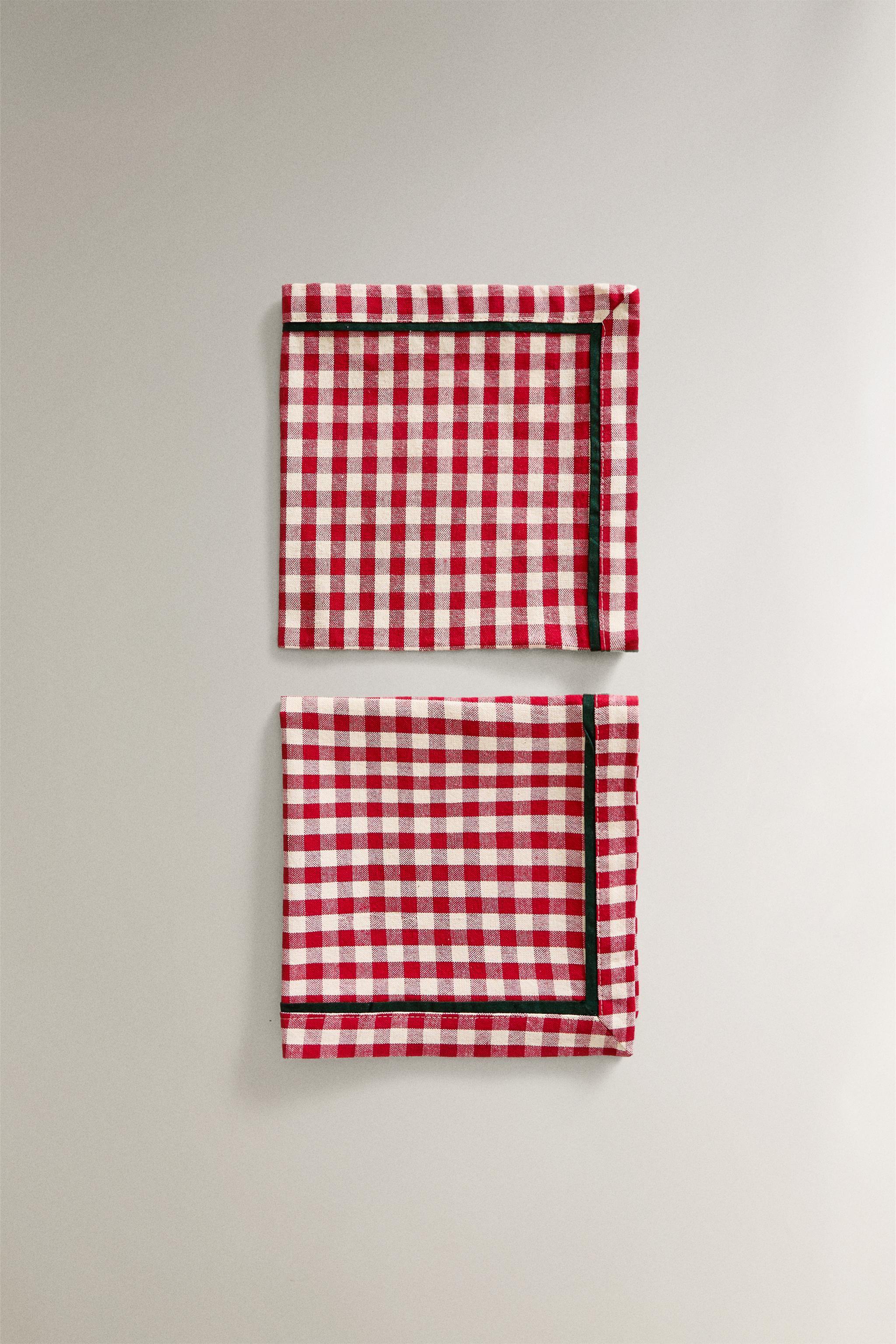 SET OF CHECK COTTON CHRISTMAS NAPKINS (SET OF 2) Product Image