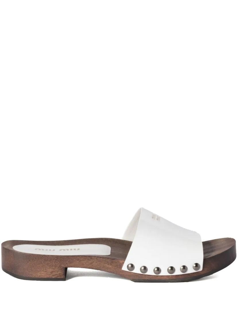 MIU MIU Wood Sole Flat Sandals With Studded Side In White Product Image