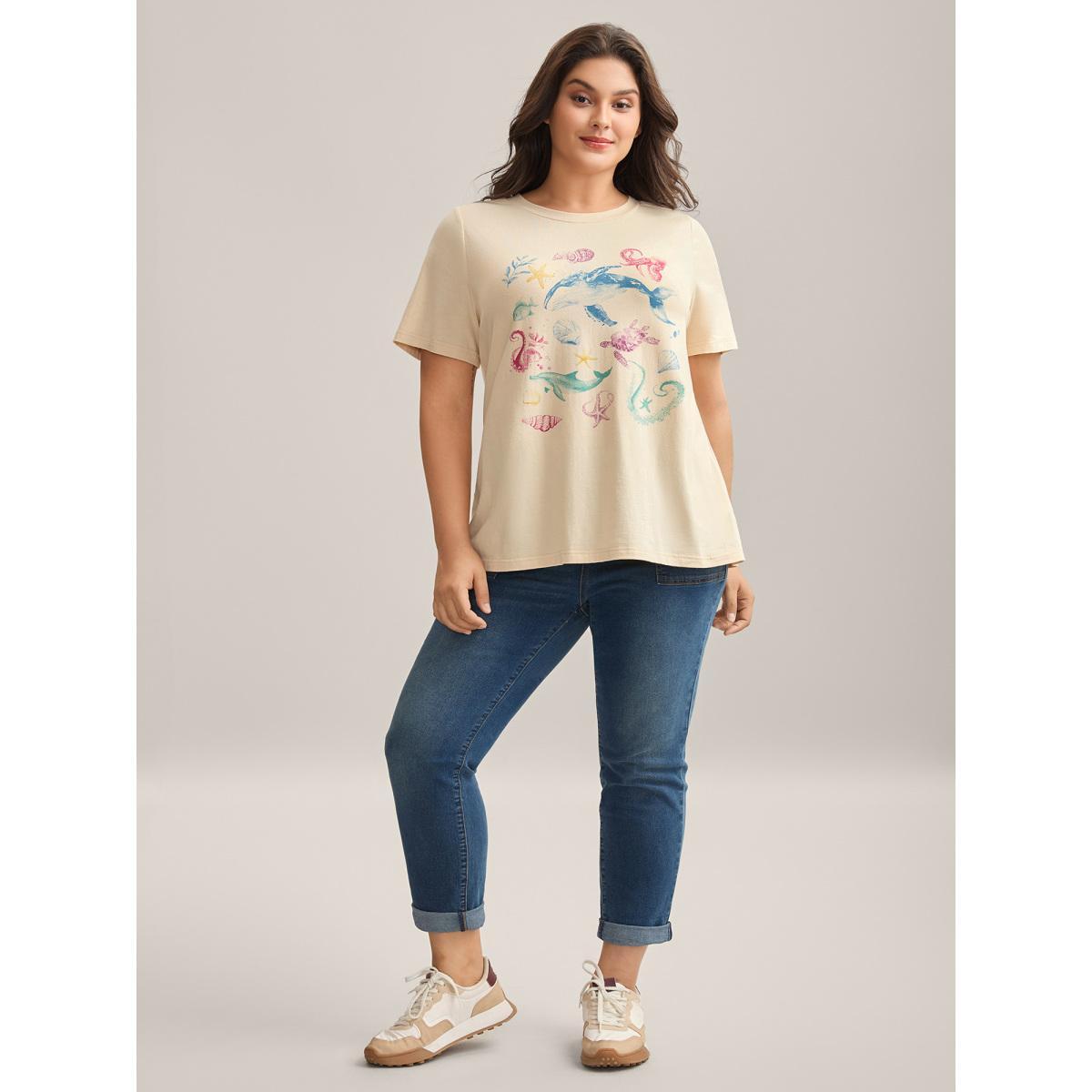 Plus Size Ocean Print Round Neck Fitted T-Shirt Ivory Women Non Marine Round Neck Everyday-Casual T-shirts BloomChic 12/L Product Image