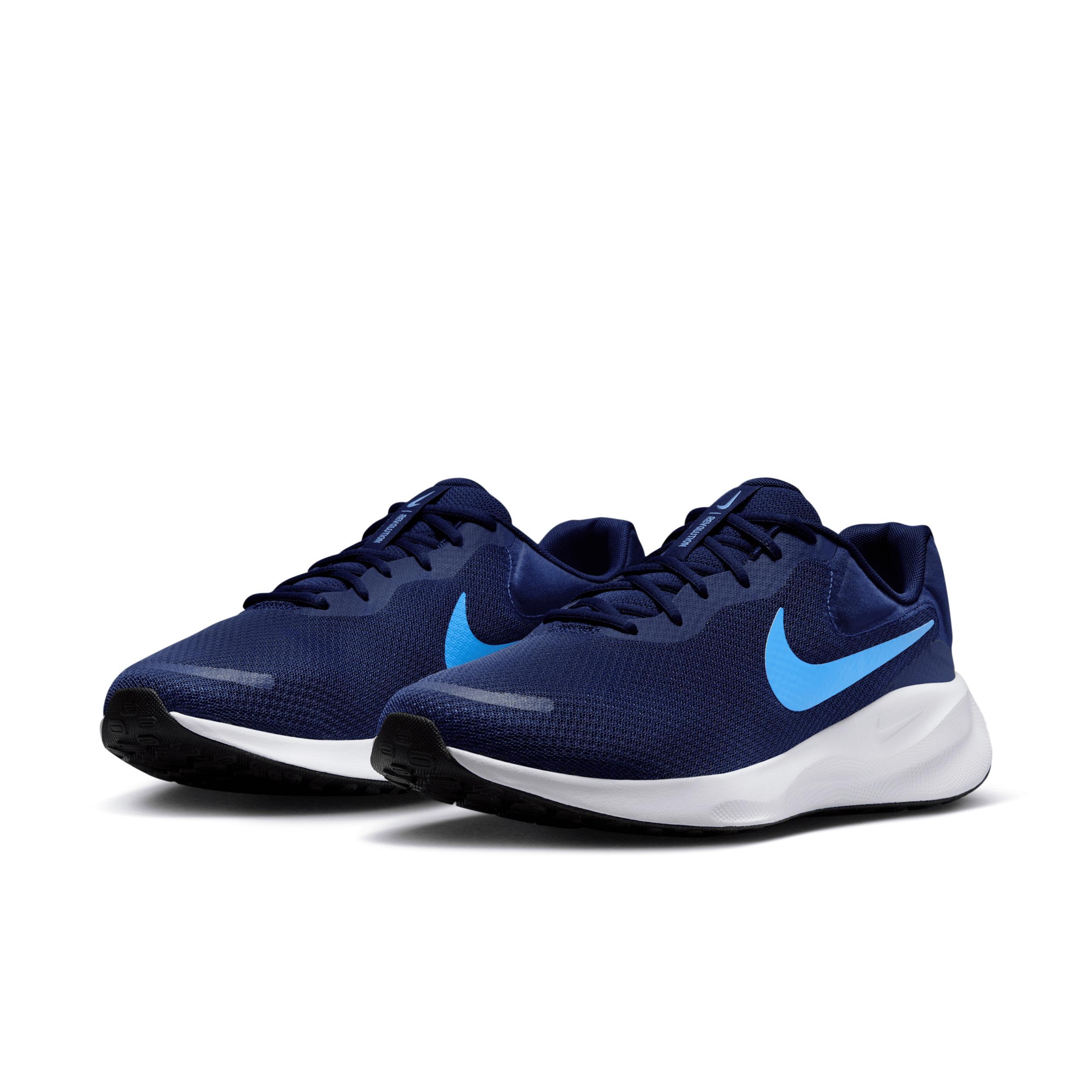 Nike Men's Revolution 7 Road Running Shoes (Extra Wide) Product Image