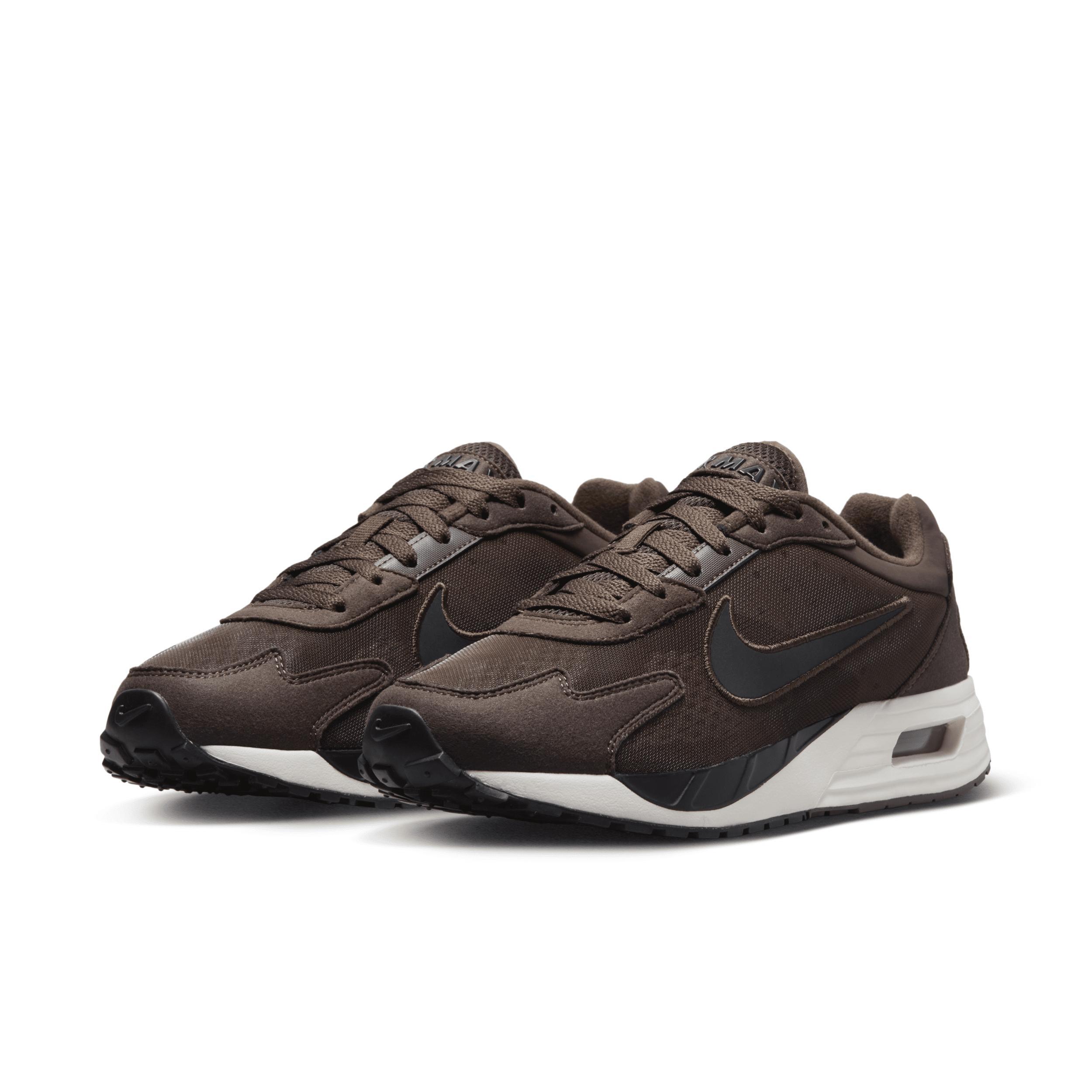 Nike Womens Air Max Solo Shoes Product Image