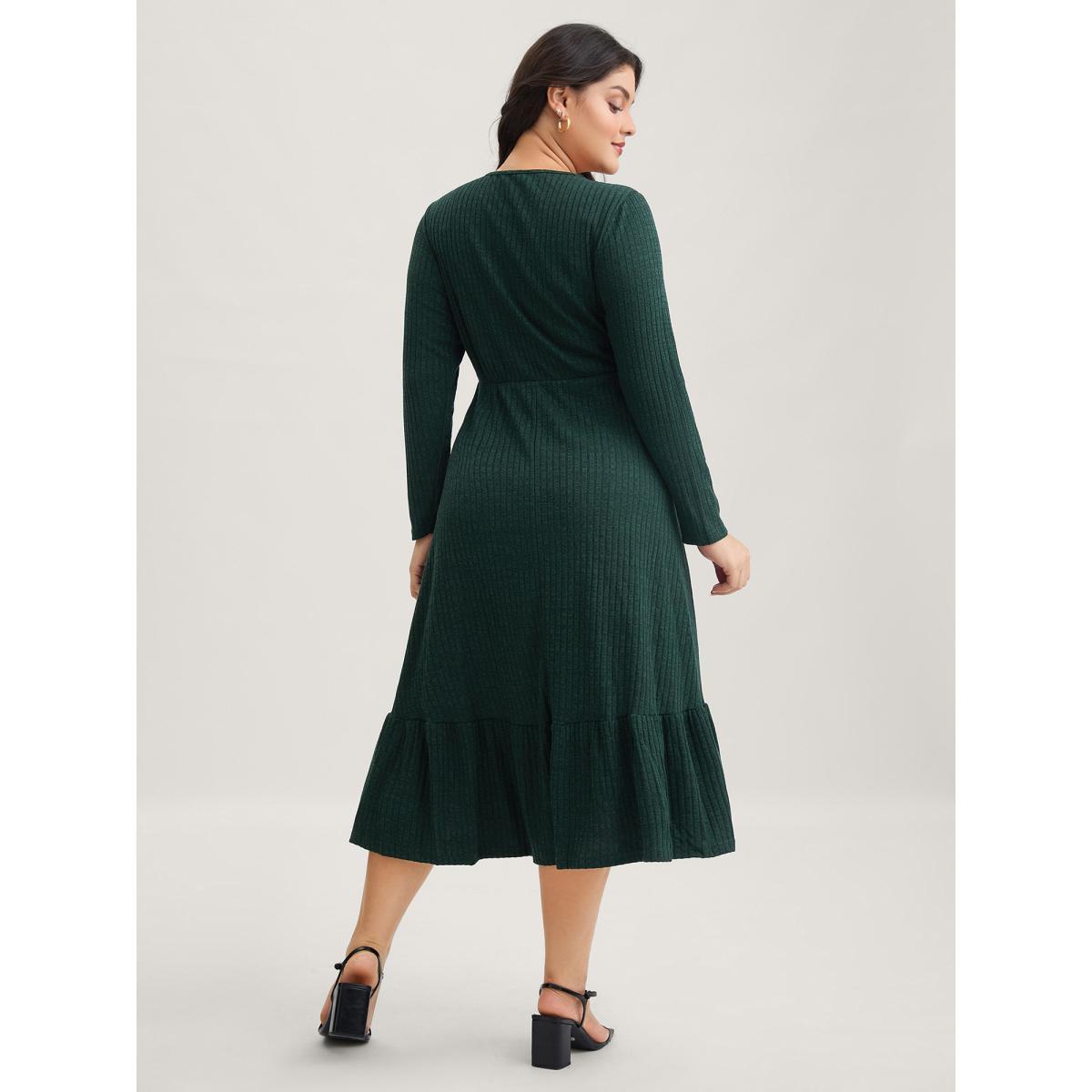 Plus Size Solid Pocket Rib Knit Ruffle Hem Dress Without Belt DarkGreen Women Leisure Non Round Neck Long Sleeve Curvy Midi Dress BloomChic 28/5X Product Image