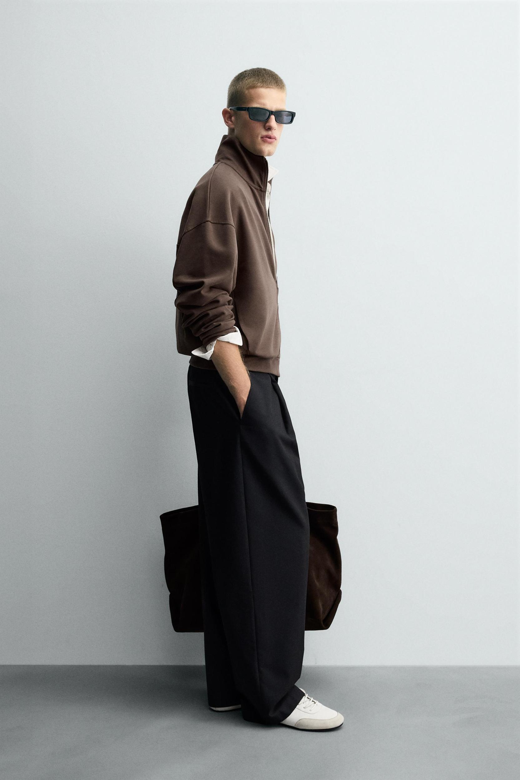 INTERLOCK JACKET WITH LABEL Product Image