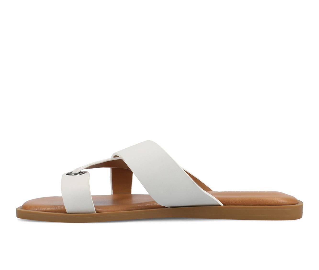 Women's Journee Collection Prizzie Sandals Product Image