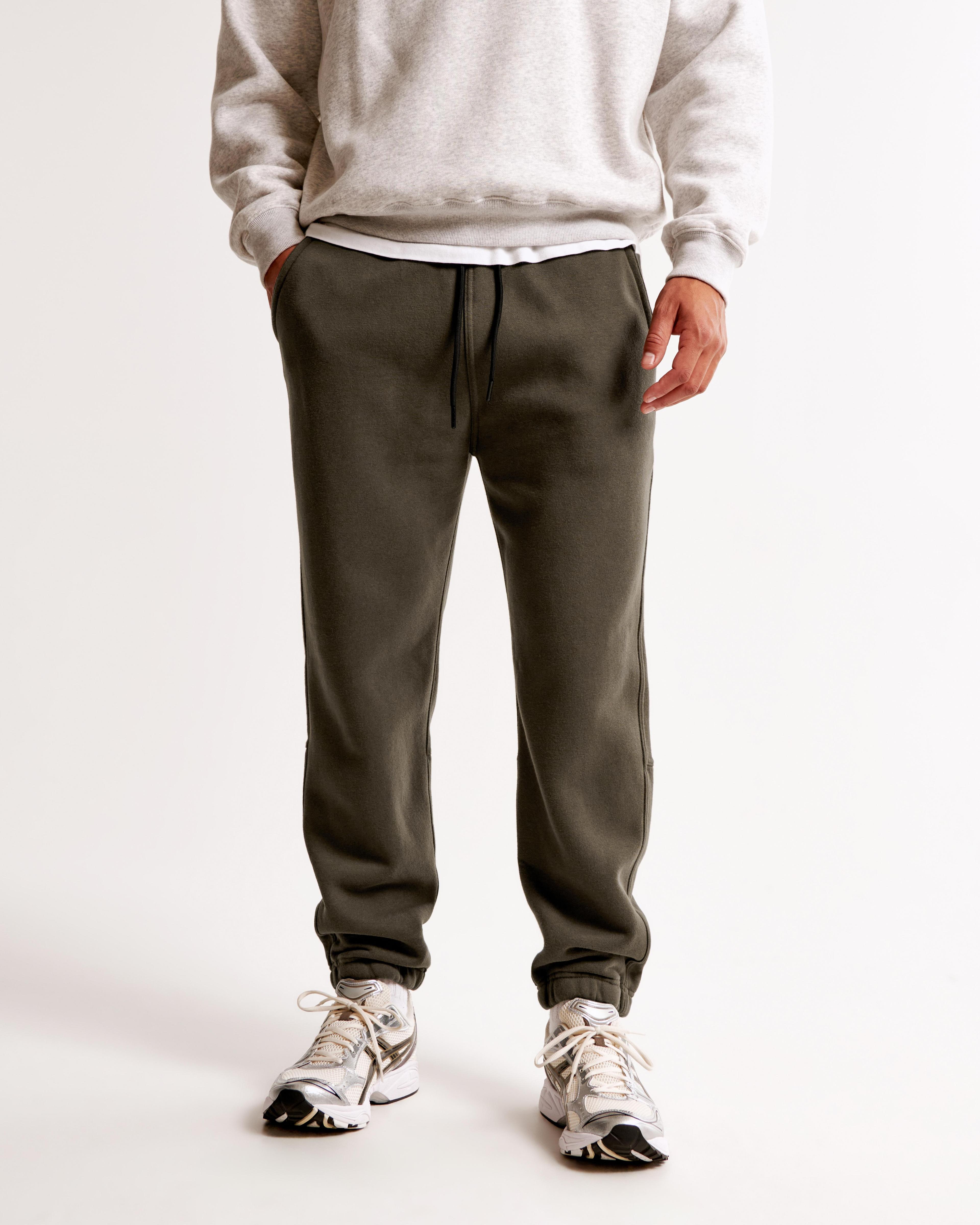 Essential Sweatpant Product Image