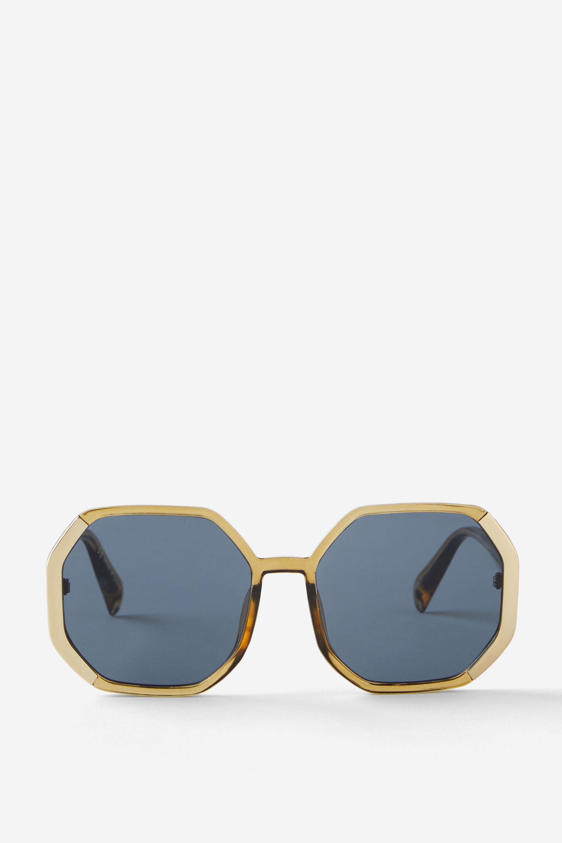 Everly Round Oversized Sunglasses Product Image