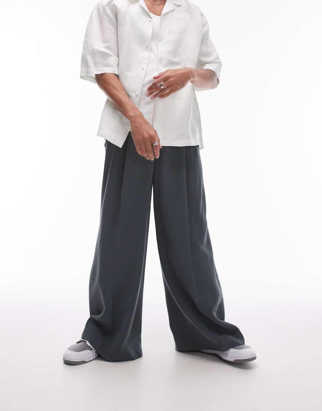 Topman smart drape wide leg pants in charcoal Product Image