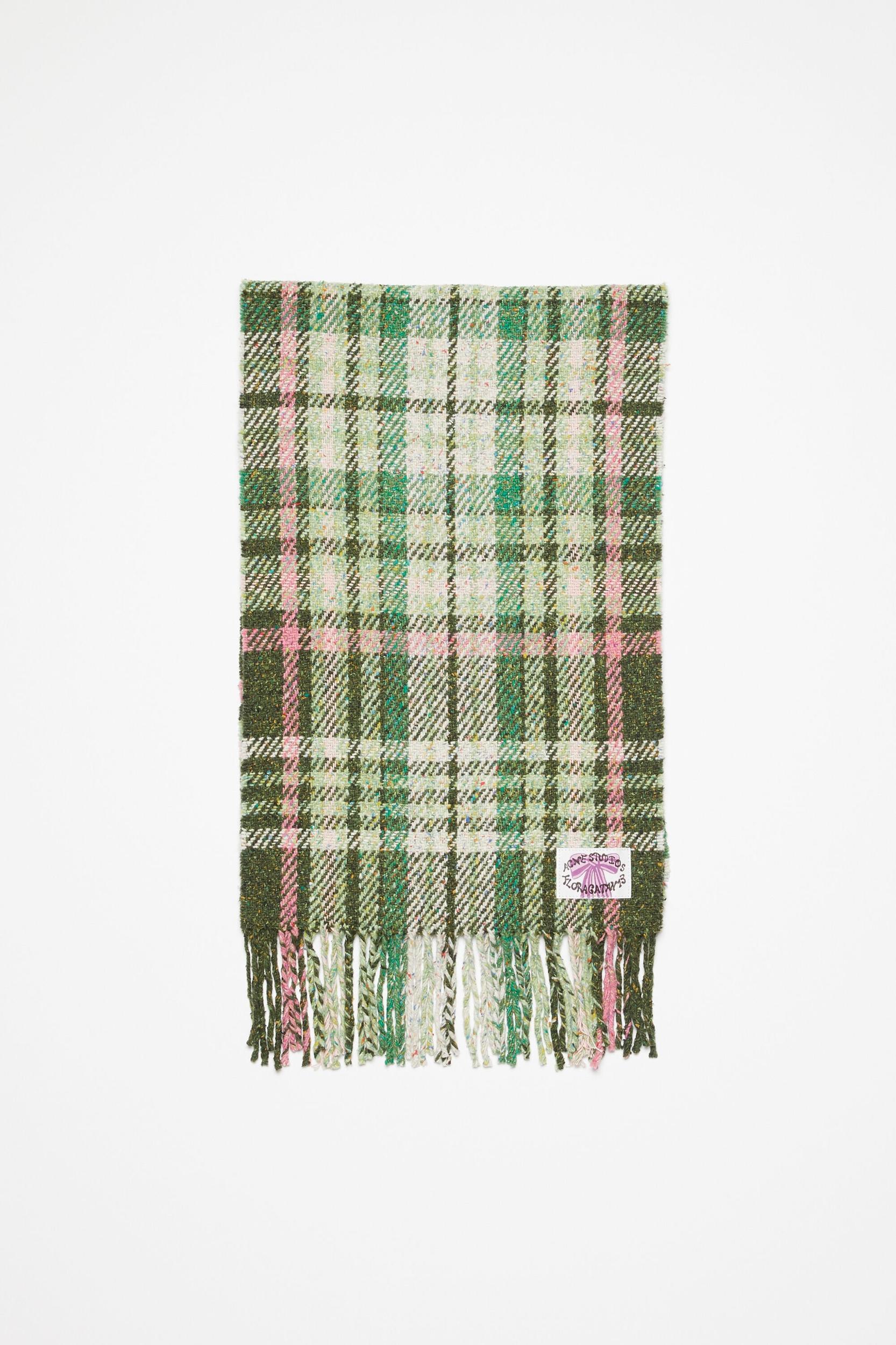 Plaid fringe scarf Product Image
