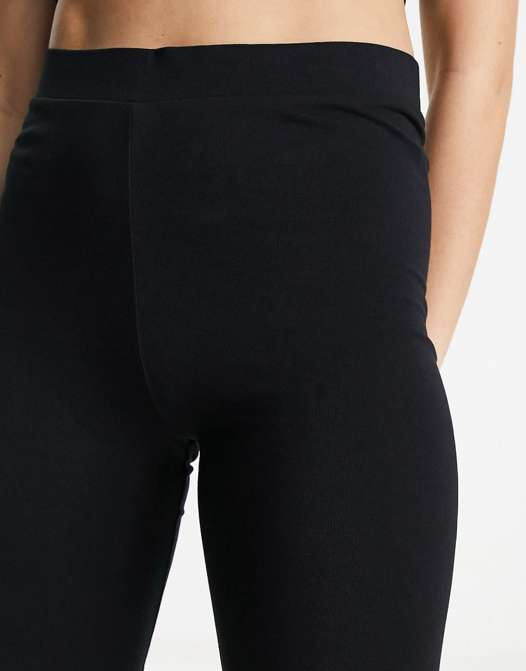 Monki legging shorts Product Image