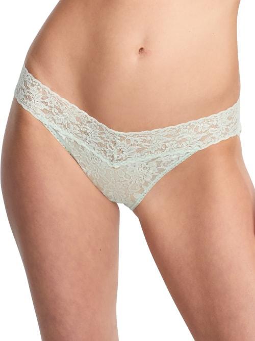 Signature Lace V-Kini Briefs Product Image