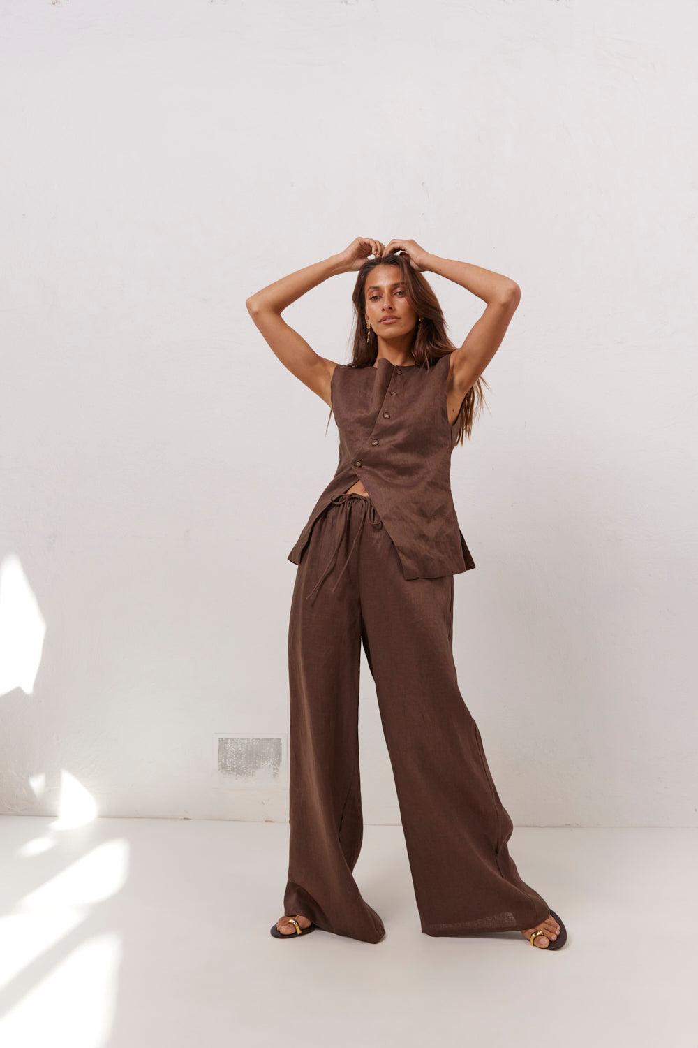 Aria Linen Vest Chocolate Product Image