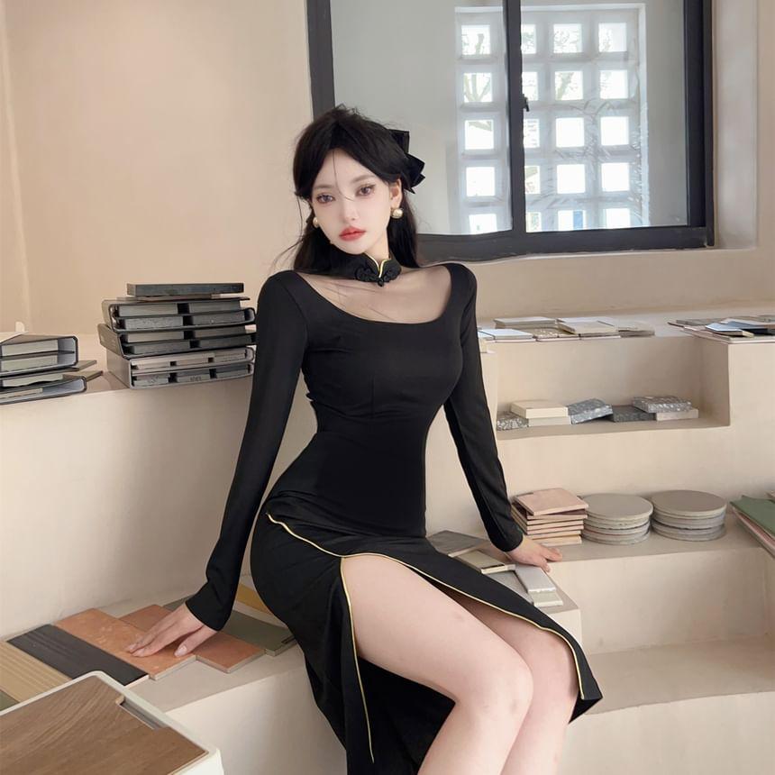 Long-Sleeve Mock Neck Slit Hem Plain Midi Sheath Dress Product Image