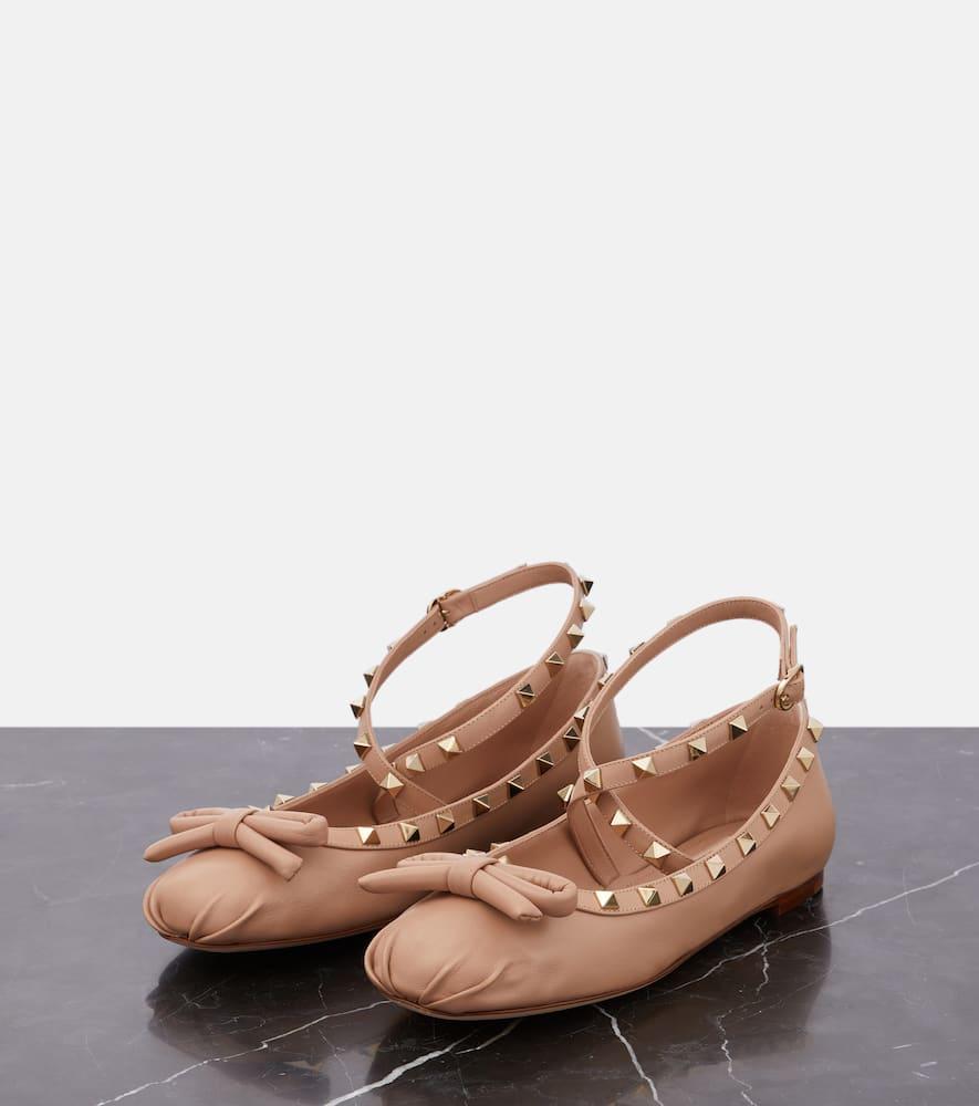 VALENTINO GARAVANI Rockstud Satin Ballerina Flats In Rose Cannelle Product Image