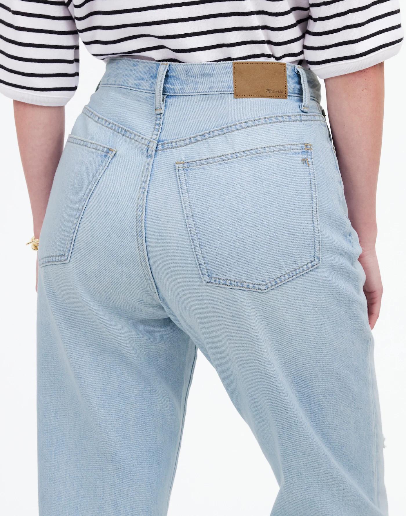 The Curvy '90s Straight Jean Product Image