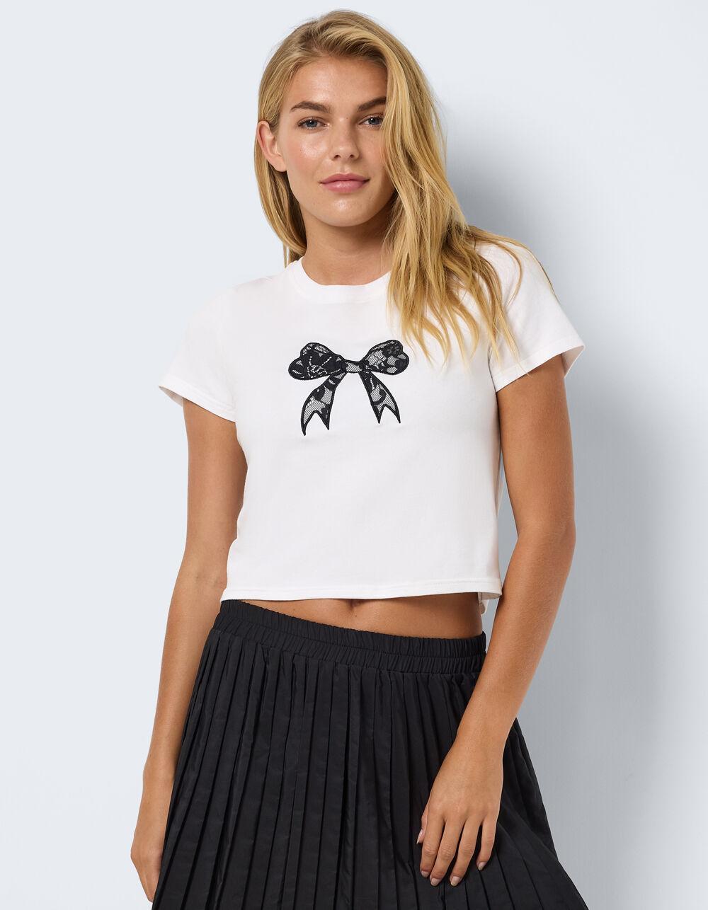 NOISY MAY Tilly Lace Bow Womens Tee Product Image