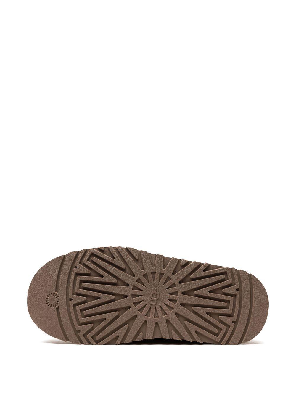 Tazz contrast-stitch slippers Product Image