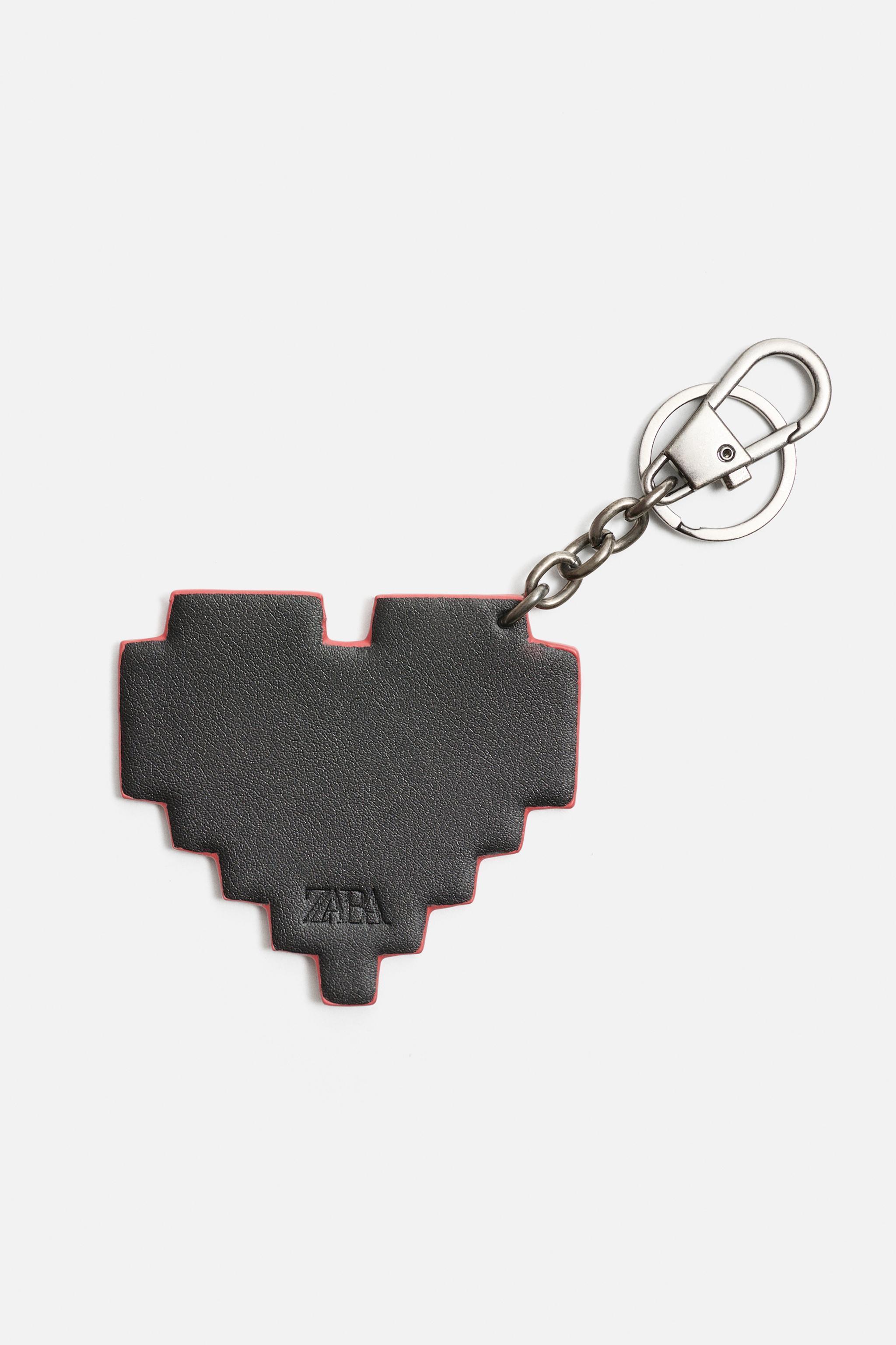 HEART KEYCHAIN Product Image