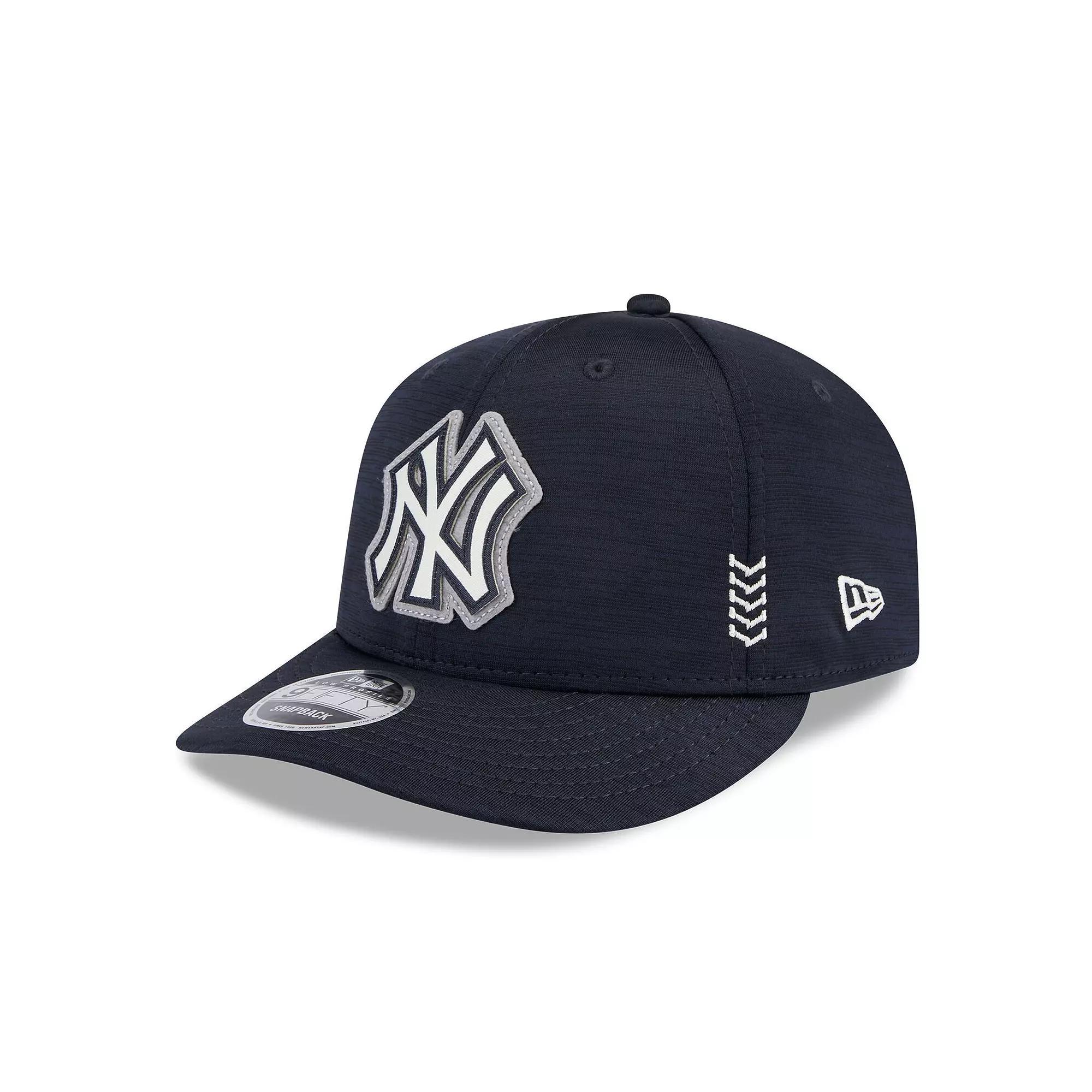 Men's New Era Navy New York Yankees 2024 Clubhouse Low Profile 9FIFTY Snapback Hat, Blue Product Image
