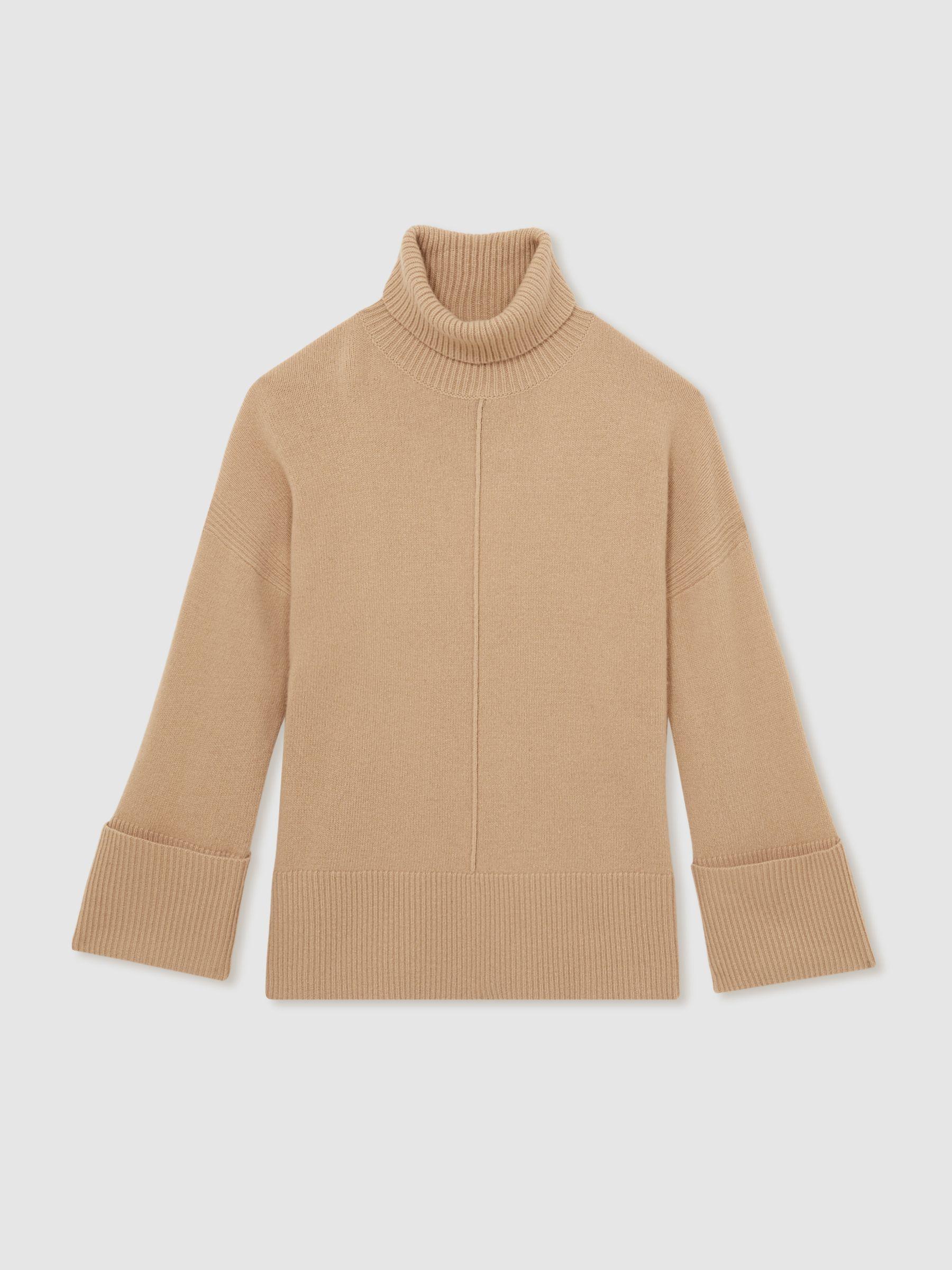 Casual Wool-Cashmere Roll Neck Jumper in Camel Product Image