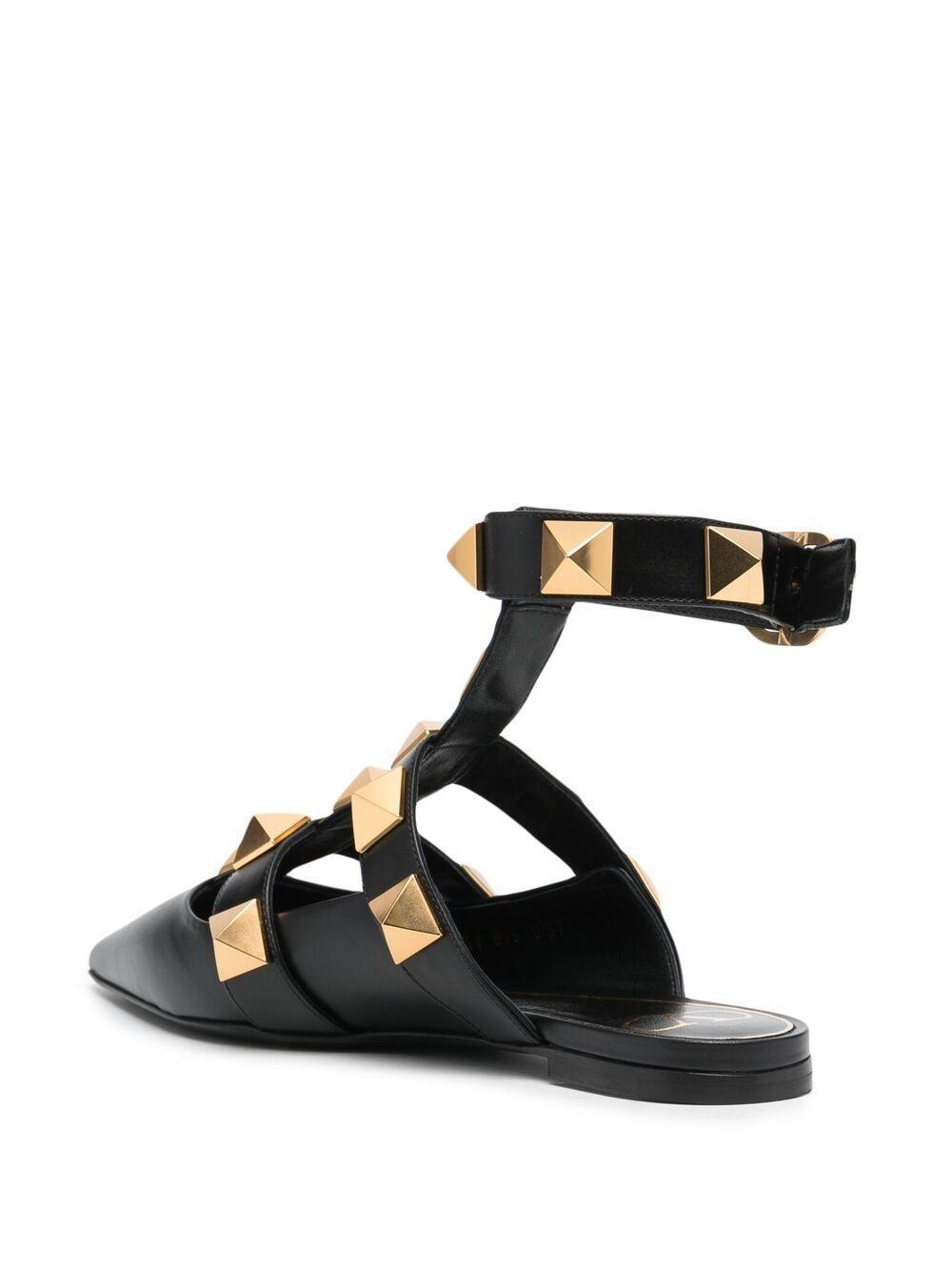 Roman Stud pointed-toe ballerina shoes Product Image