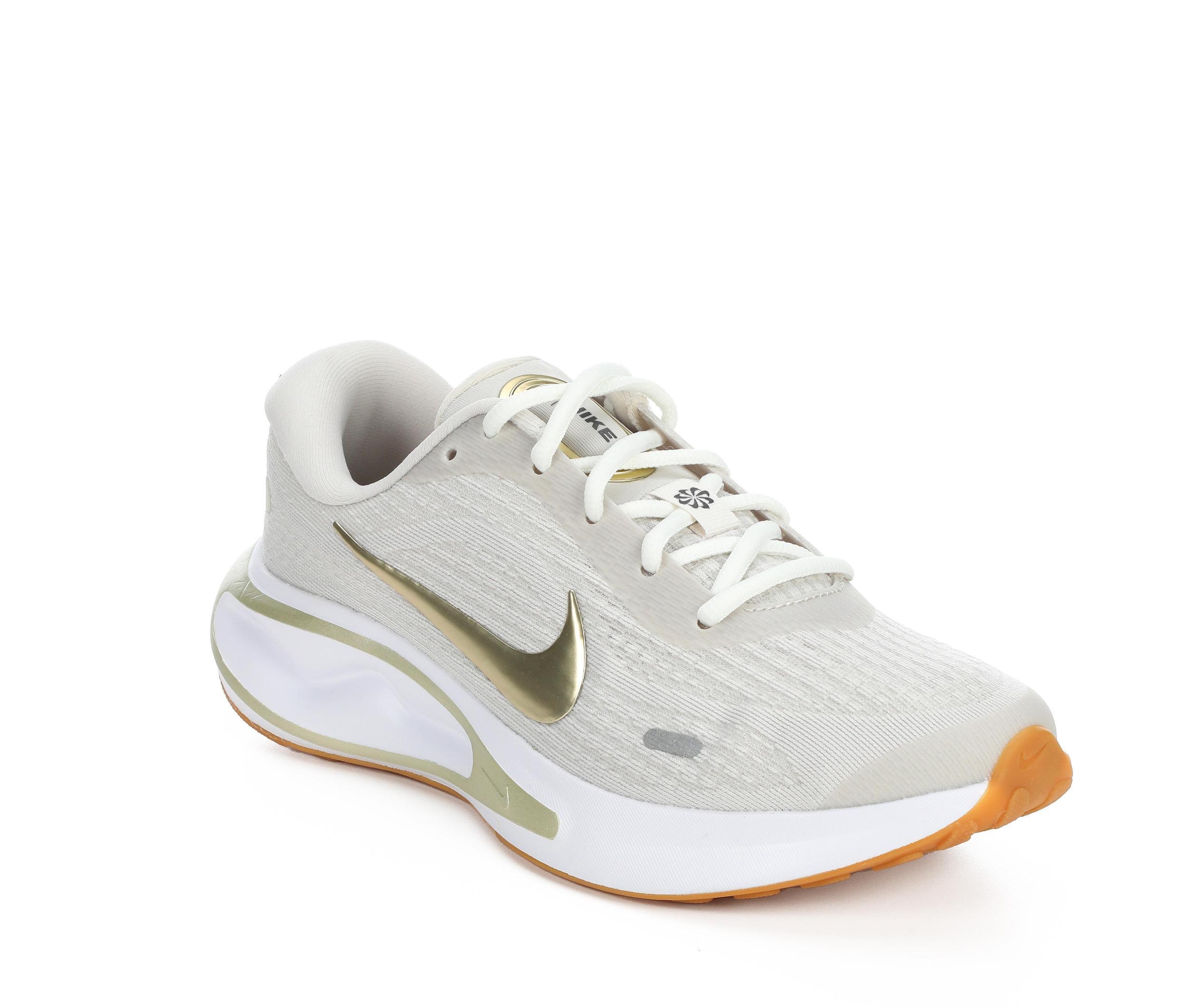 Women's Nike Journey Run Running Shoes Product Image