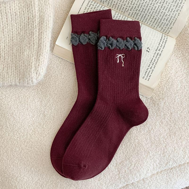 Bow Embroidered Ribbed Socks / Set Product Image