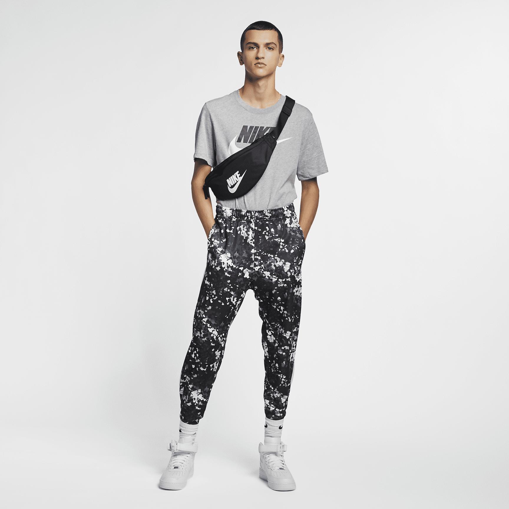 Mens Nike Sportswear T-Shirt | AR5004-063 Product Image
