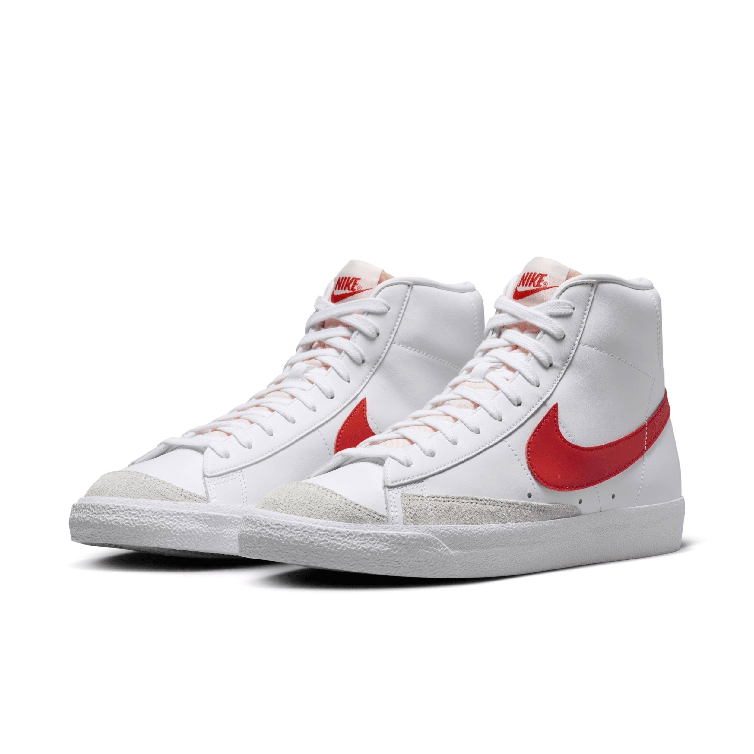 Nike Men's Blazer Mid '77 Vintage Shoes Product Image