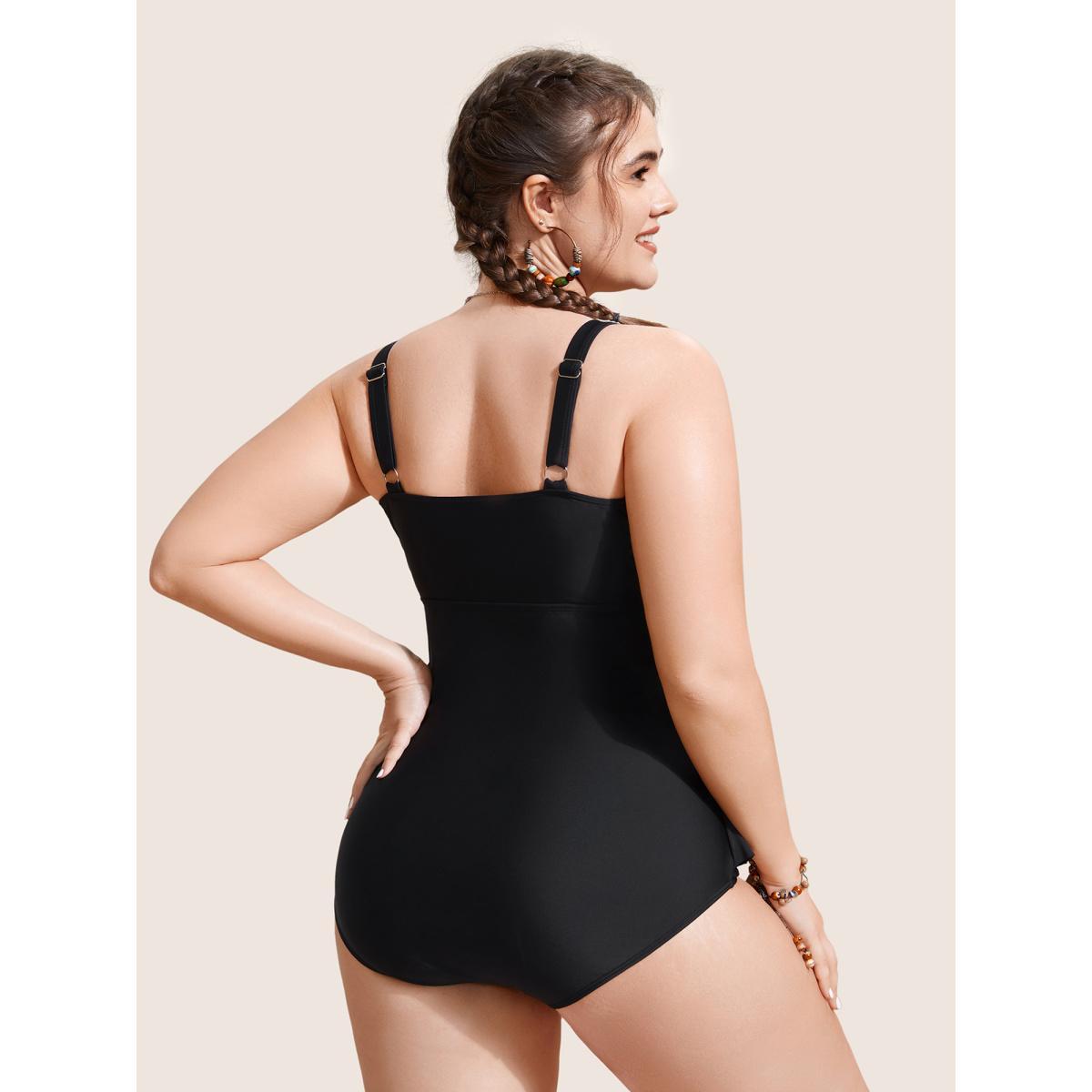 Plus Size Solid Tiered Ruffles Ruched One Piece Swimsuit Women's Swimwear Black Beach Gathered Curve Bathing Suits High stretch One Pieces BloomChic 28/5X Product Image