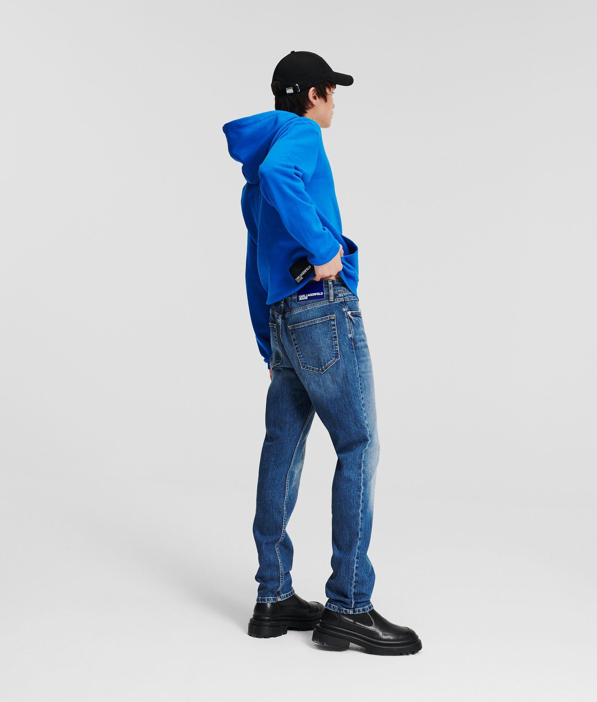SLIM JEANS Product Image