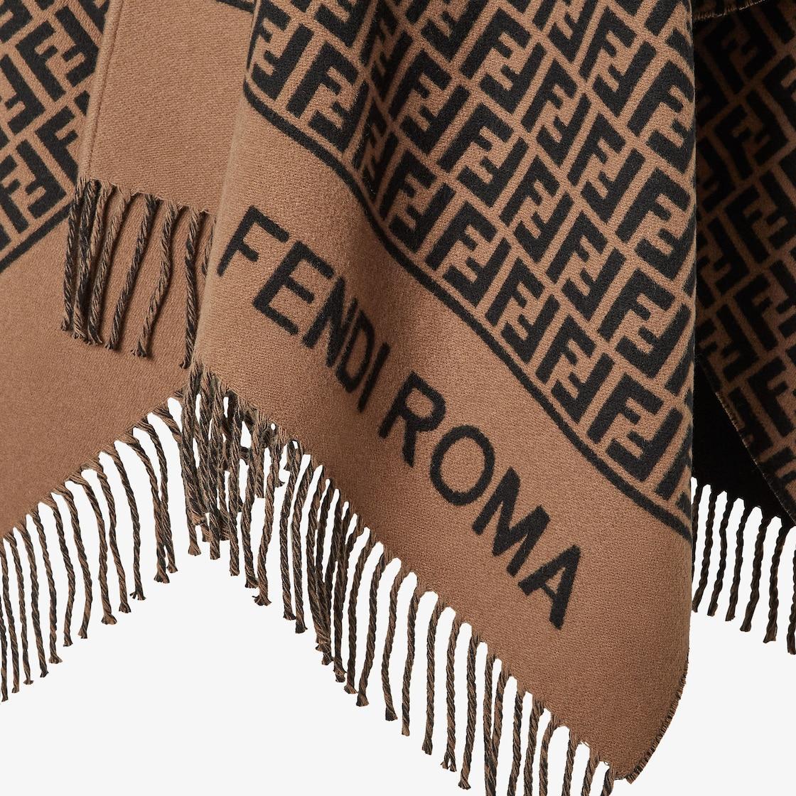 PonchoBrown wool and cashmere poncho Product Image